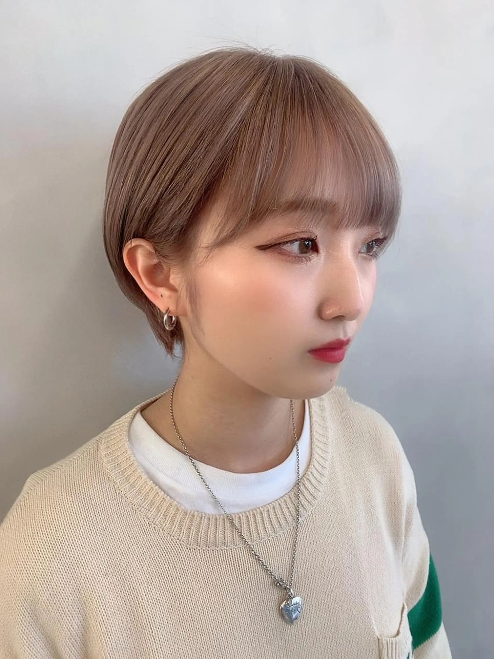 ショート ヘアカラー トリートメント SALOWIN原宿iori B１階所属・🫧美髪育成美容師 WASHIZU🫧のヘアスタイル