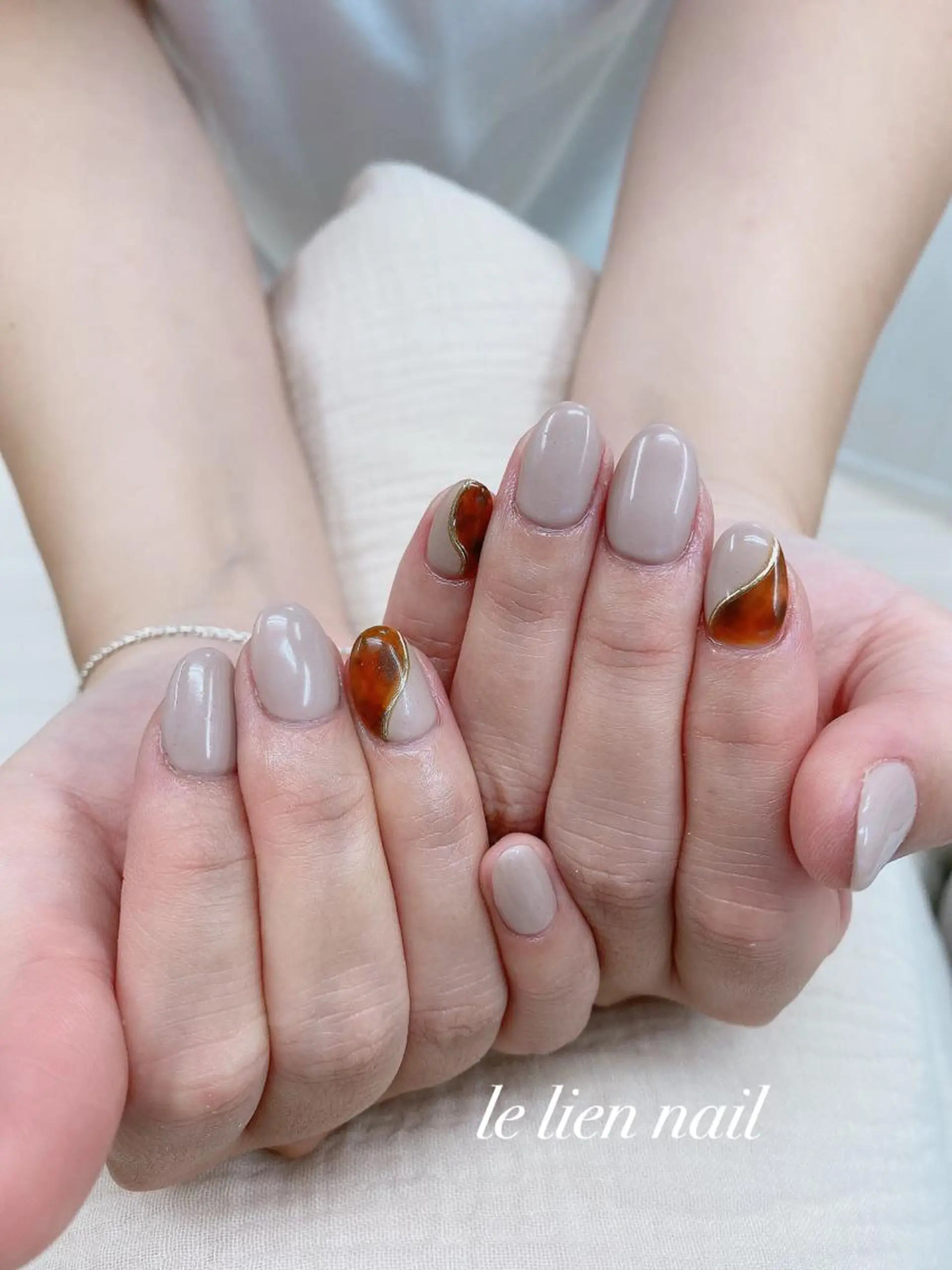 ネイル アートネイル べっ甲ネイル ニュアンスネイル ワンカラーネイル ハンドネイル le lien nailのネイルデザイン