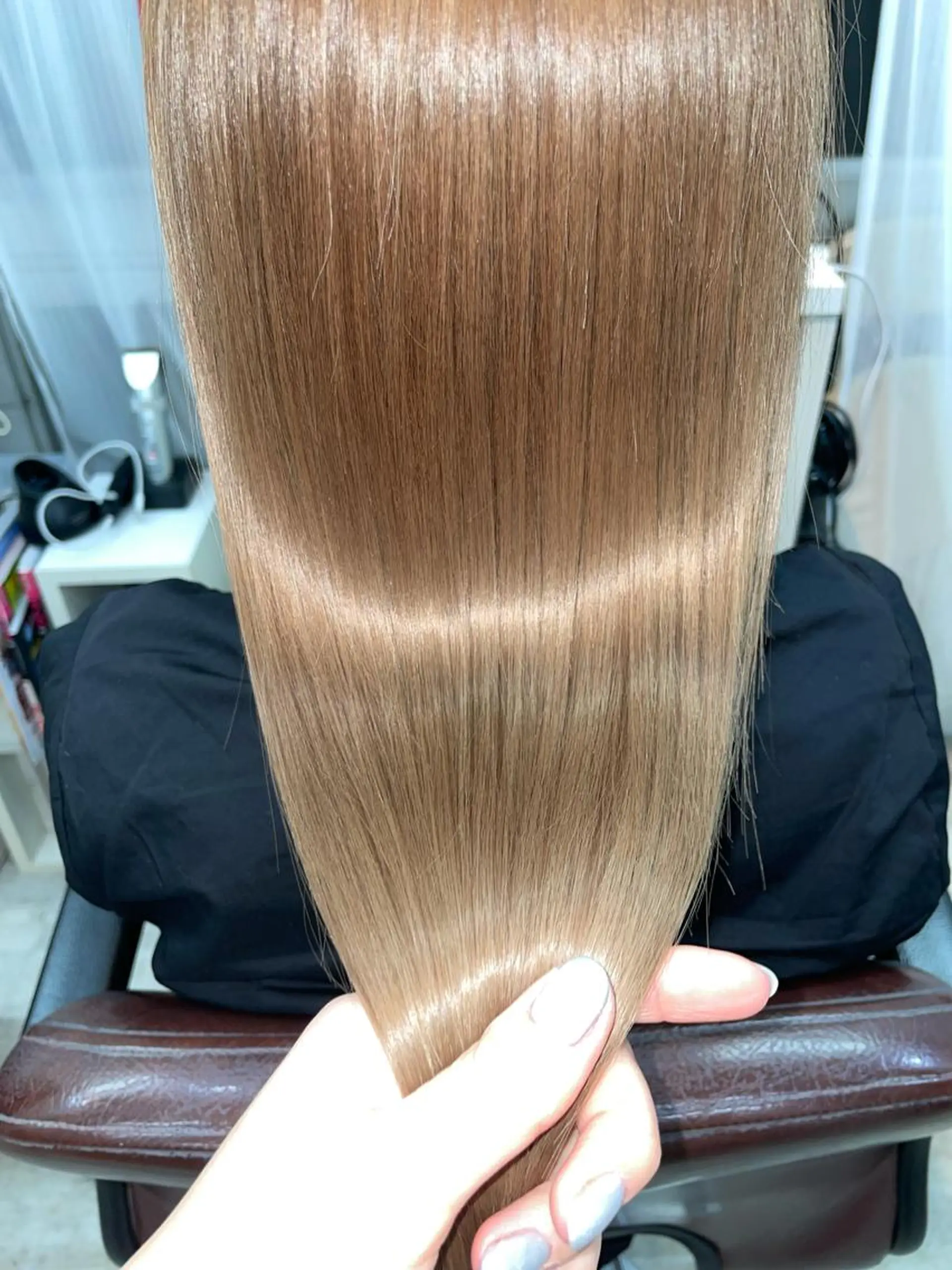 ロング カラー ヘアカラー トリートメント 韓国ヘア🤍髪質改善 🇰🇷AKANEのヘアスタイル