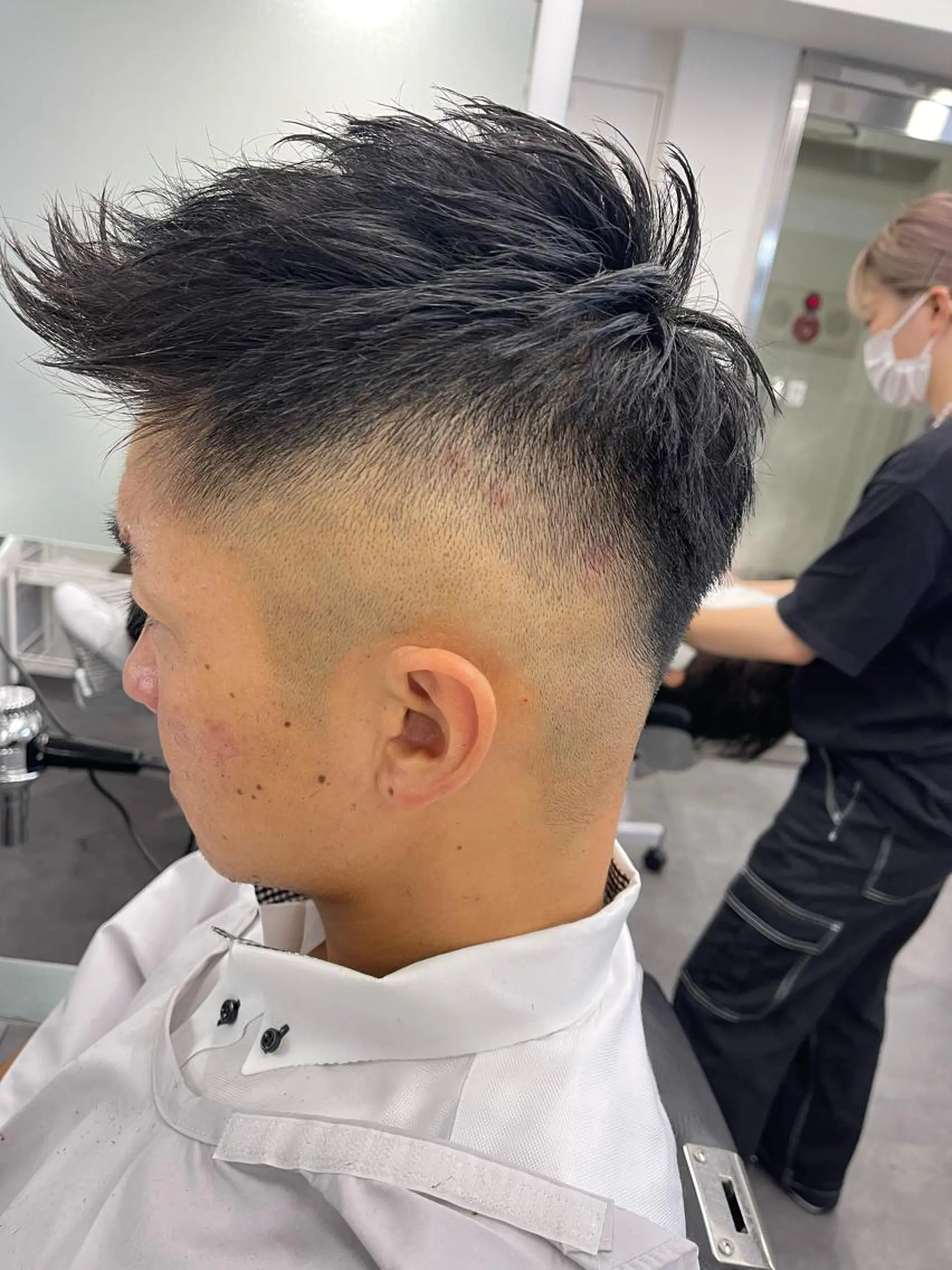 ショート メンズ フェードカット カット CHROM TOKYO ALT所属・神保町メンズno.1 佐々木康介のヘアスタイル