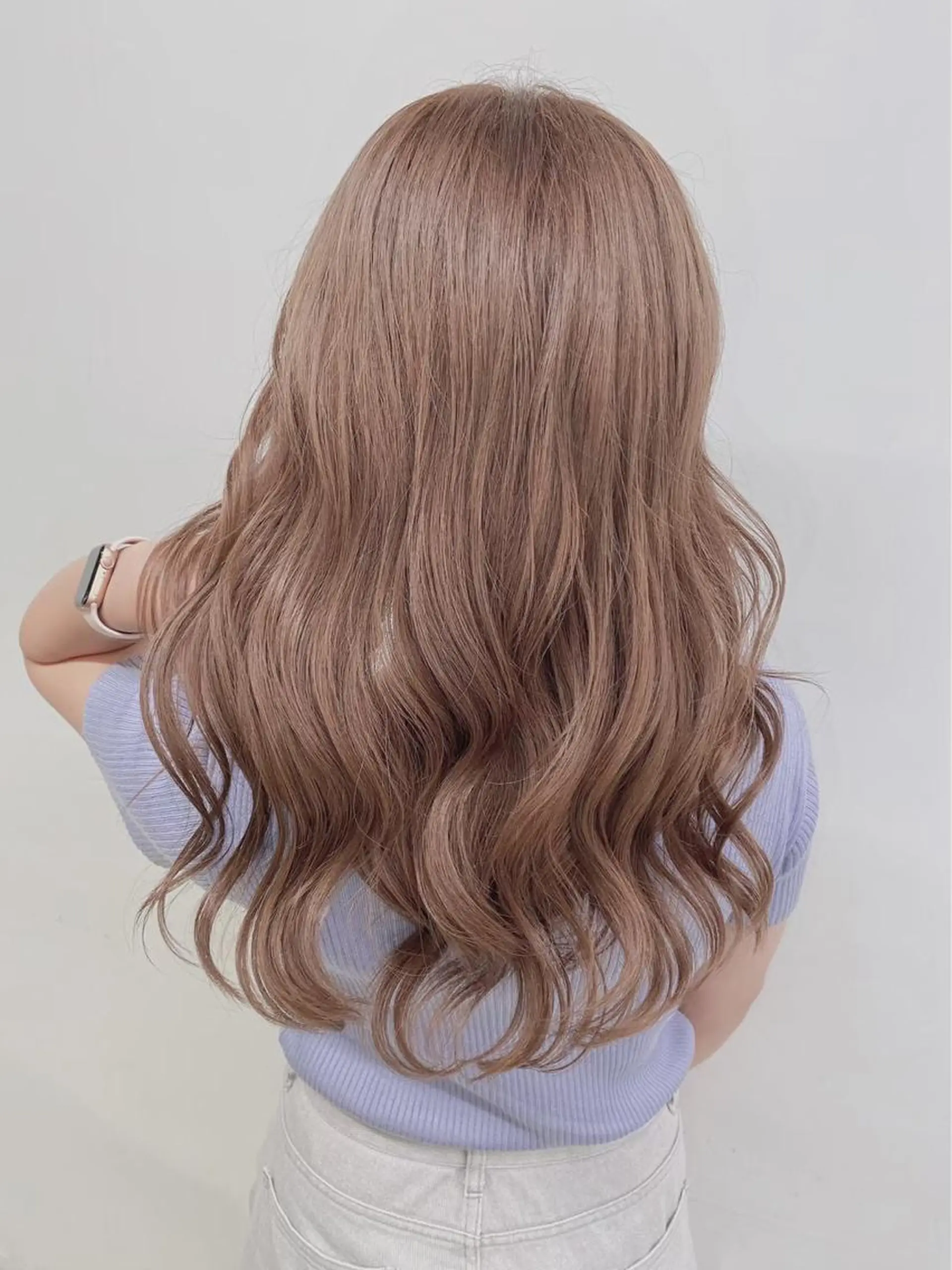 セミロング カラー ao.eyelash SHIORIの眉毛・アイブロウイメージ