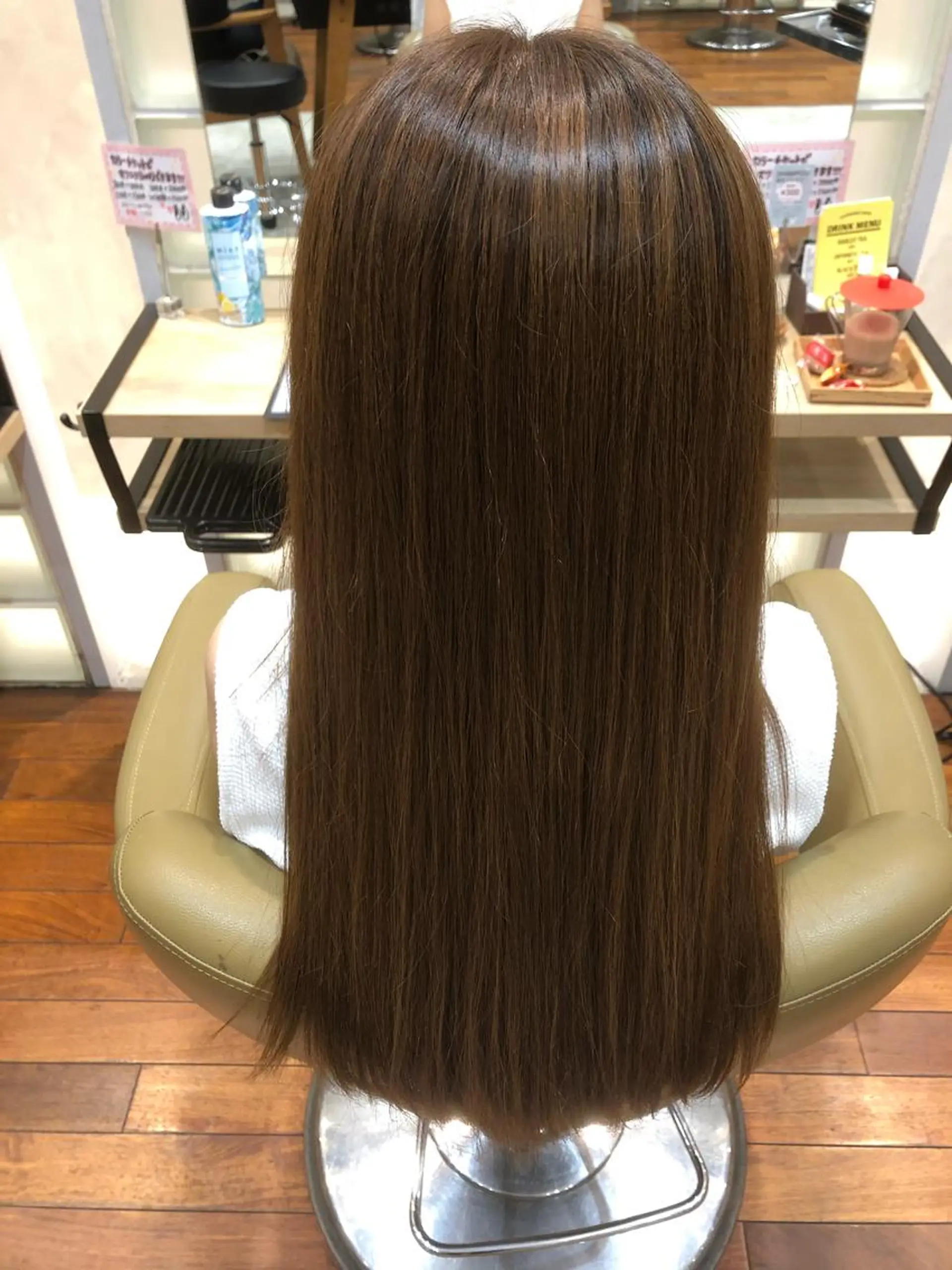 ロング カラー ハイダメージ毛 縮毛矯正のヘアスタイル
