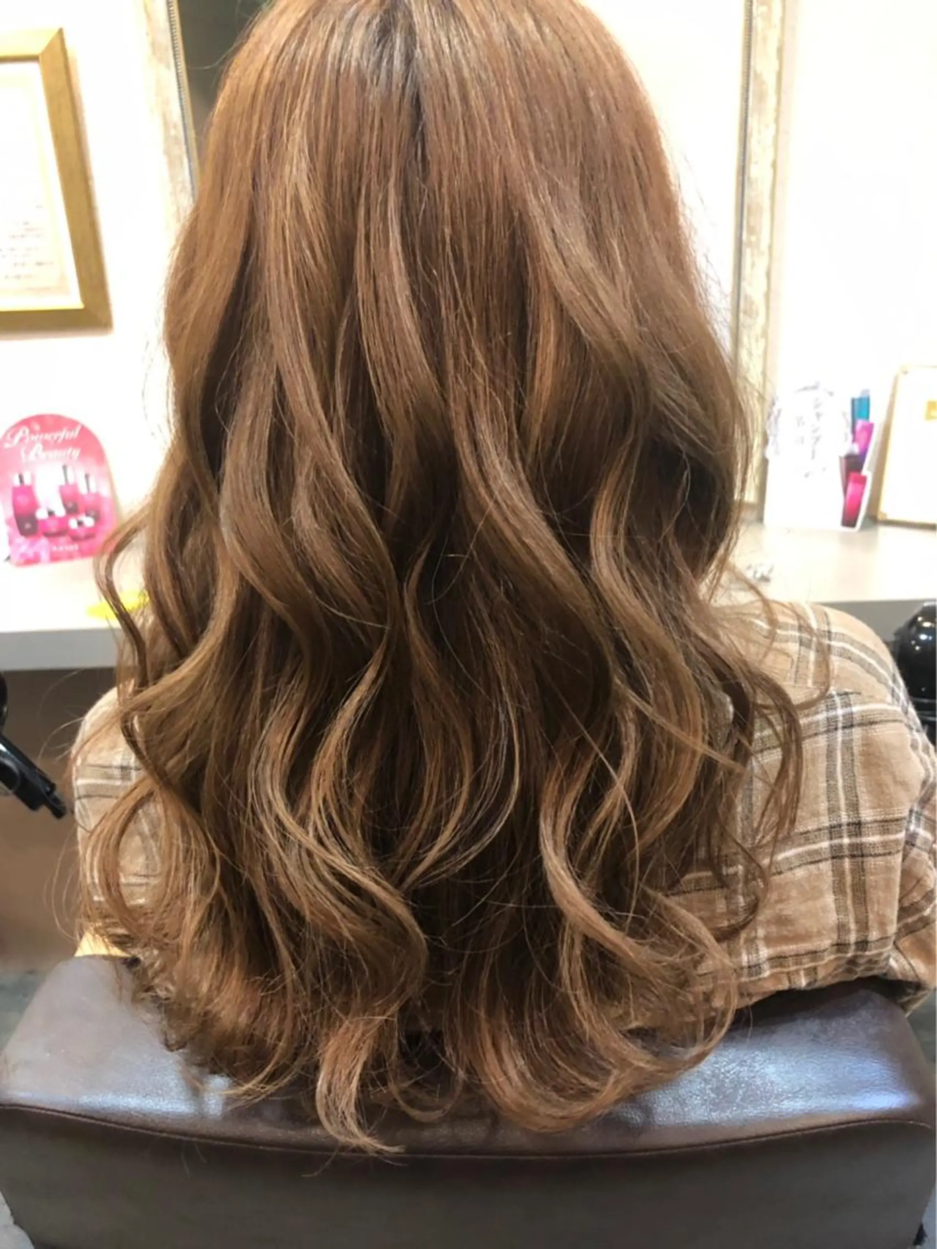 ロング カラー パーマ ヘアアレンジ 口コミ高評価👍✨ フチタミサオ🦋のヘアスタイル