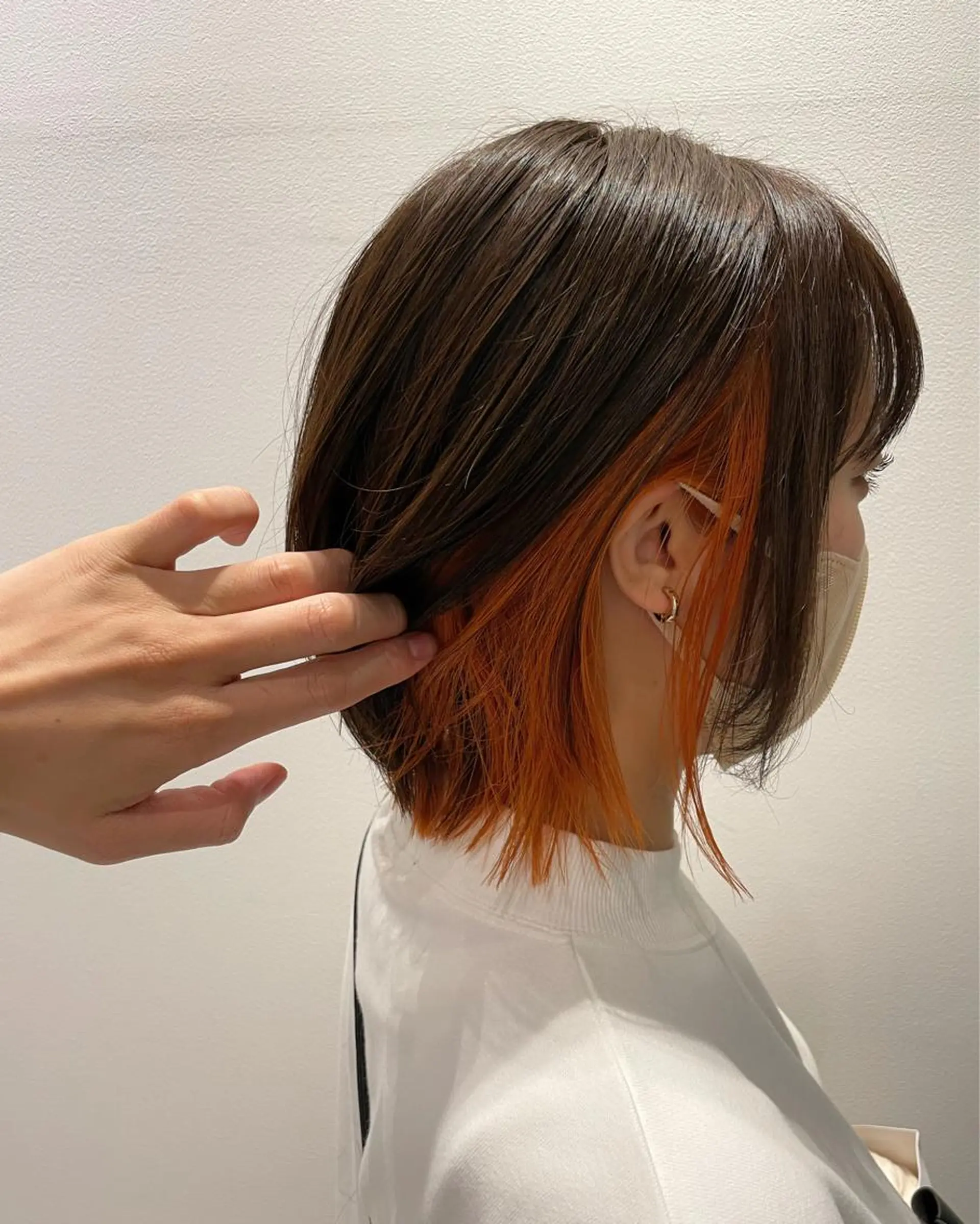 ショート カラー インナーカラー オレンジ ボブ CiNEMA daikanyama所属・透明感カラー🫧 今泉健太のヘアスタイル