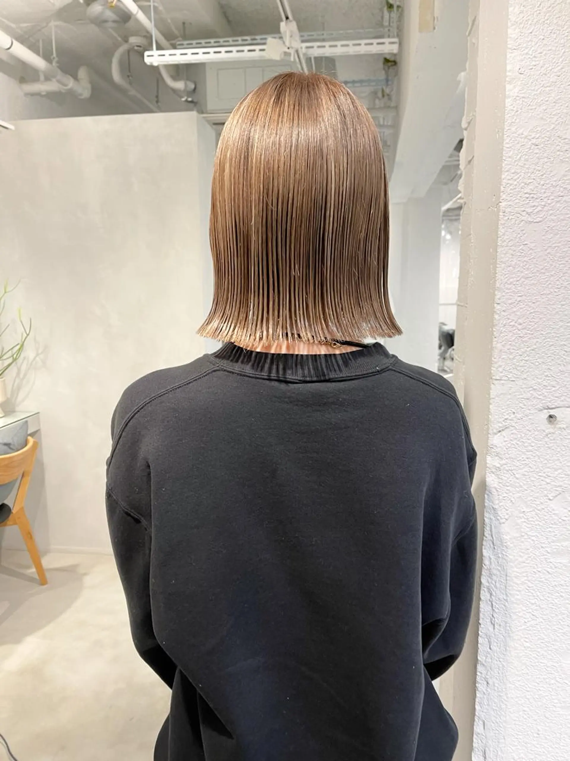 ミディアム カラー ボブ 外ハネヘア カット ヘアカラー 川本 裕🌿のヘアスタイル