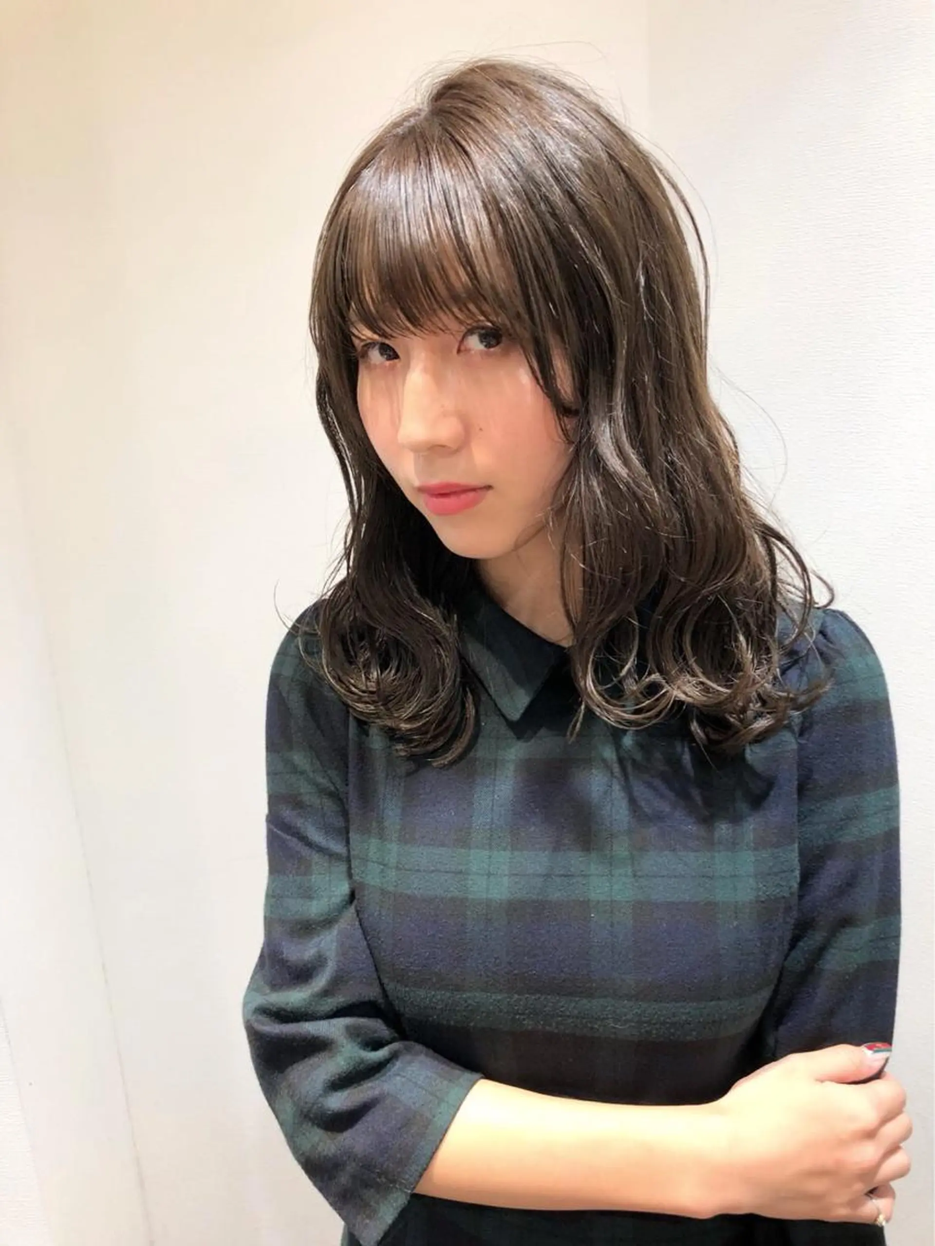 ロング カラー グレージュ レイヤーカット ロング ディレクター ノナカのヘアスタイル