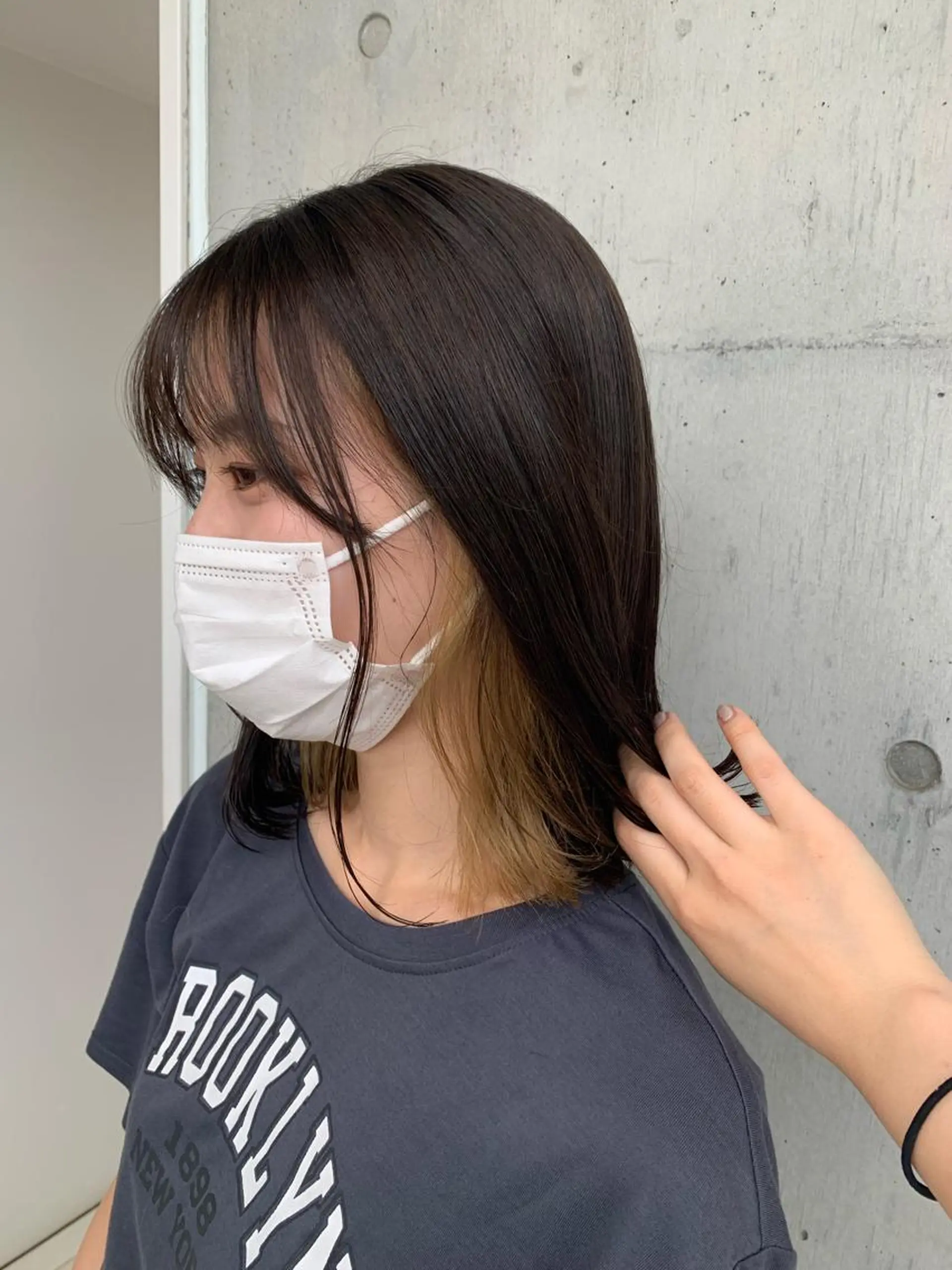 ミディアム カラー インナーカラー カネコ ユカリのヘアスタイル