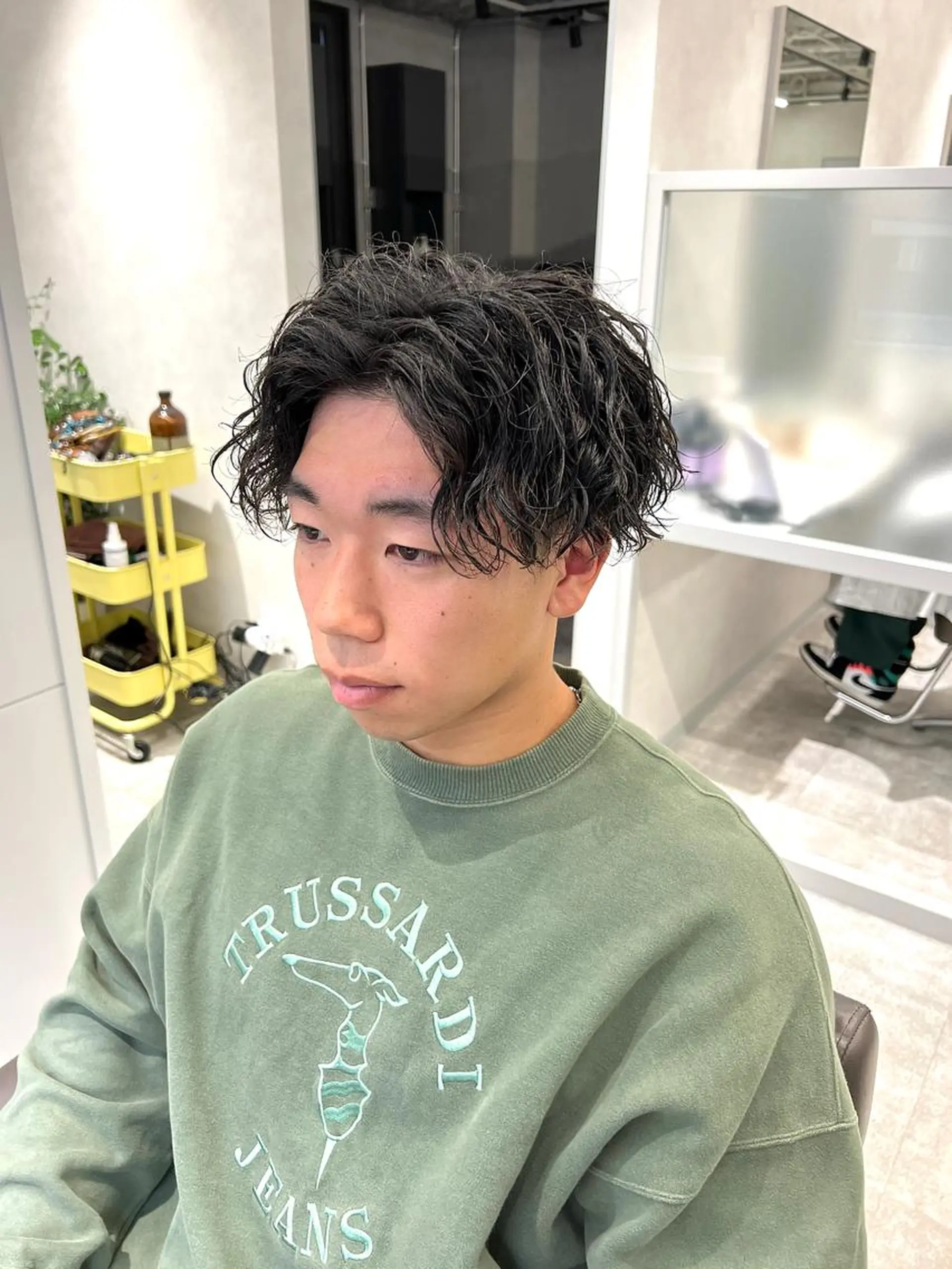 ショート カラー パーマ メンズ kiitos所属・関西センターパート メンズモデル募集のヘアスタイル