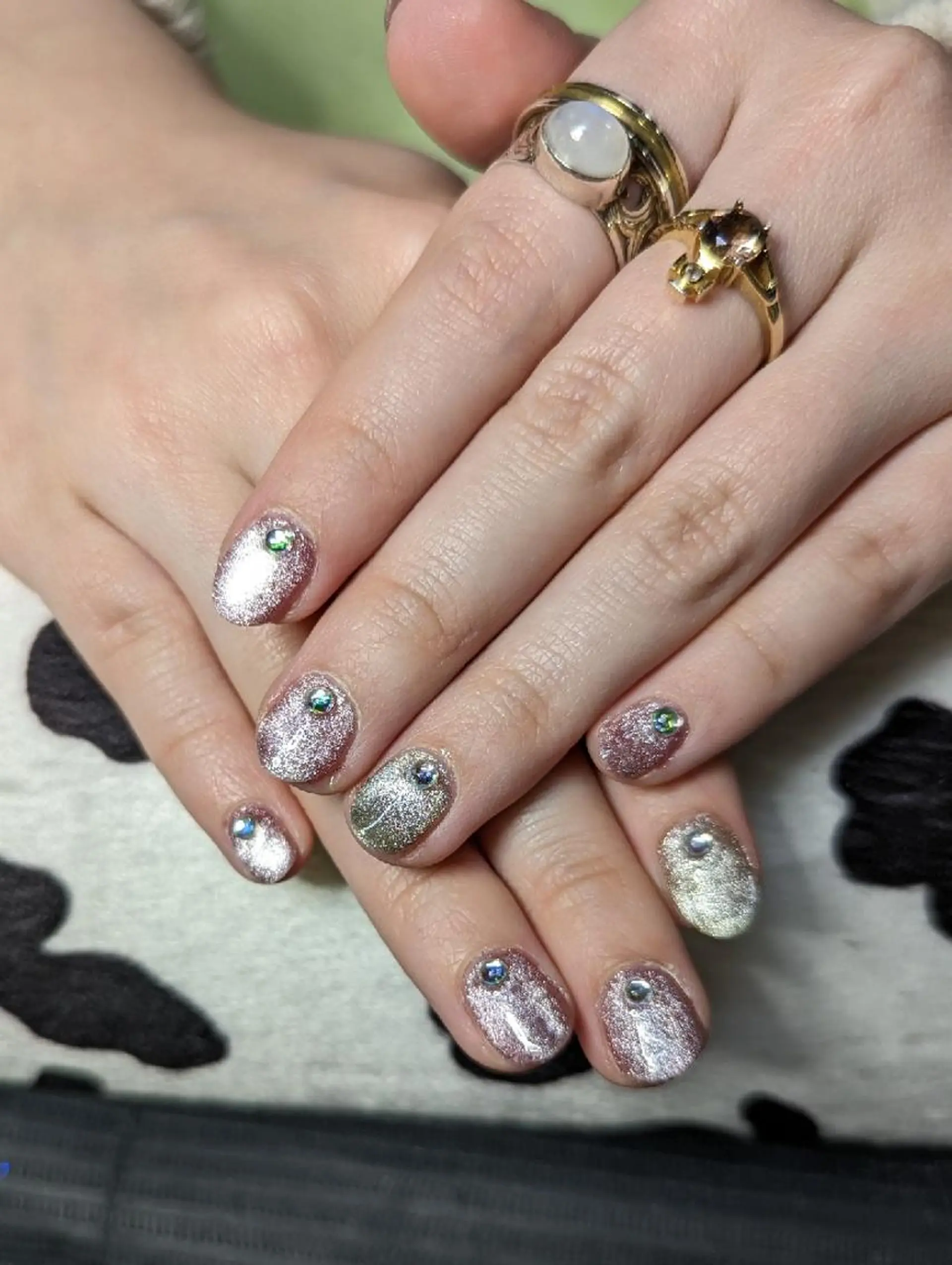 ネイル キラキラネイル マグネットネイル ハンドネイル ✨ameru✨ nailsalonのネイルデザイン