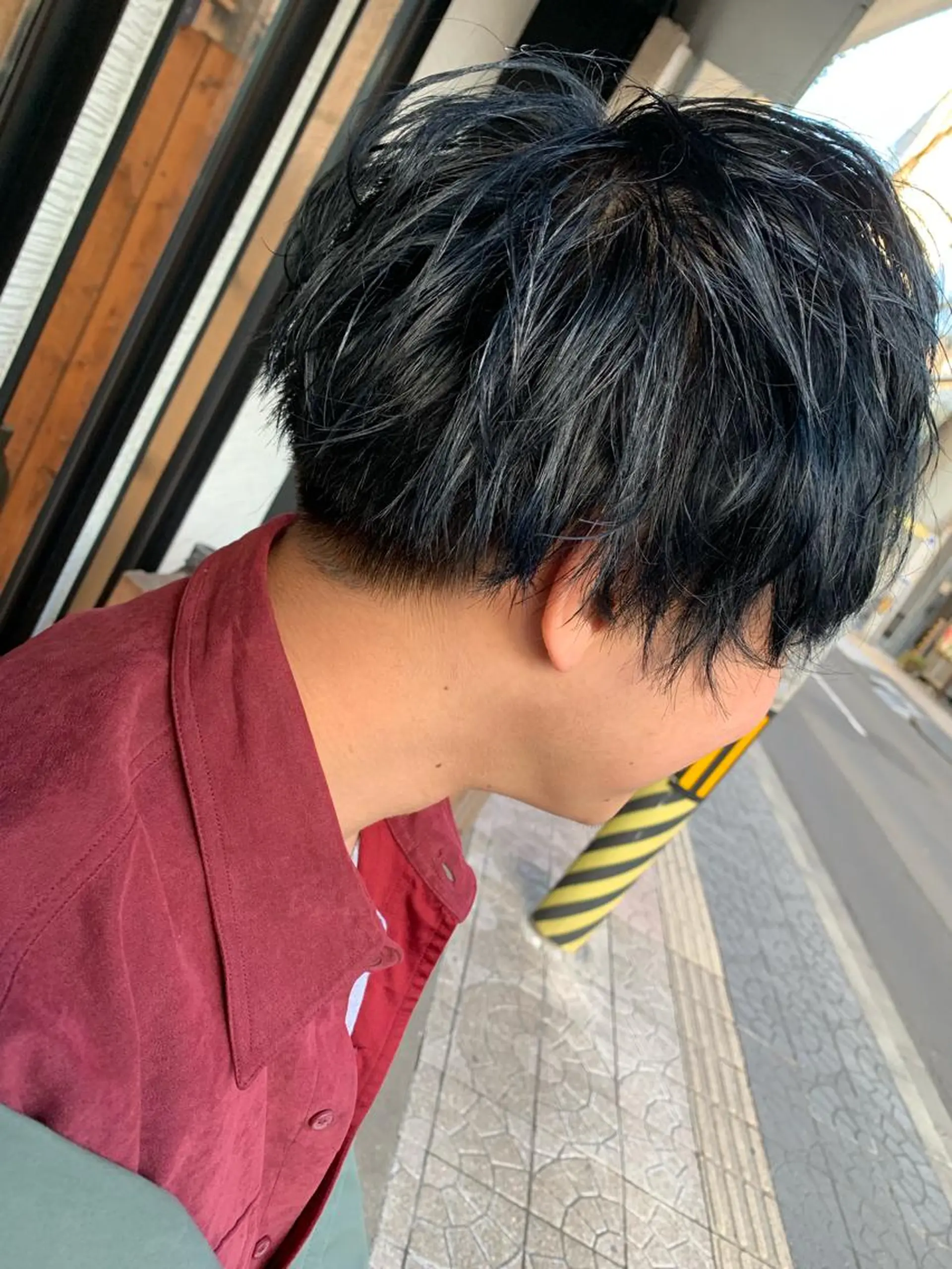 ショート カラー メンズ 黒髪 ブルーカラー ブルーブラック yoshi (高橋福博)のヘアスタイル