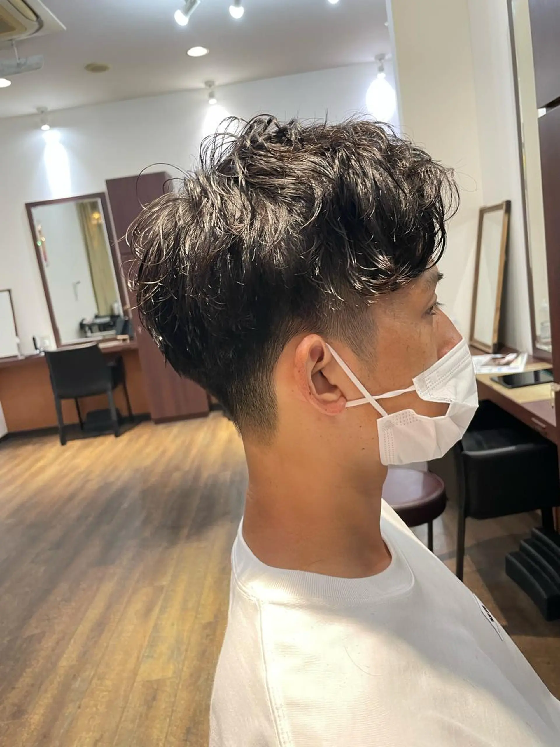 パーマ メンズ CURE 朱梨のマツエク・マツパデザイン