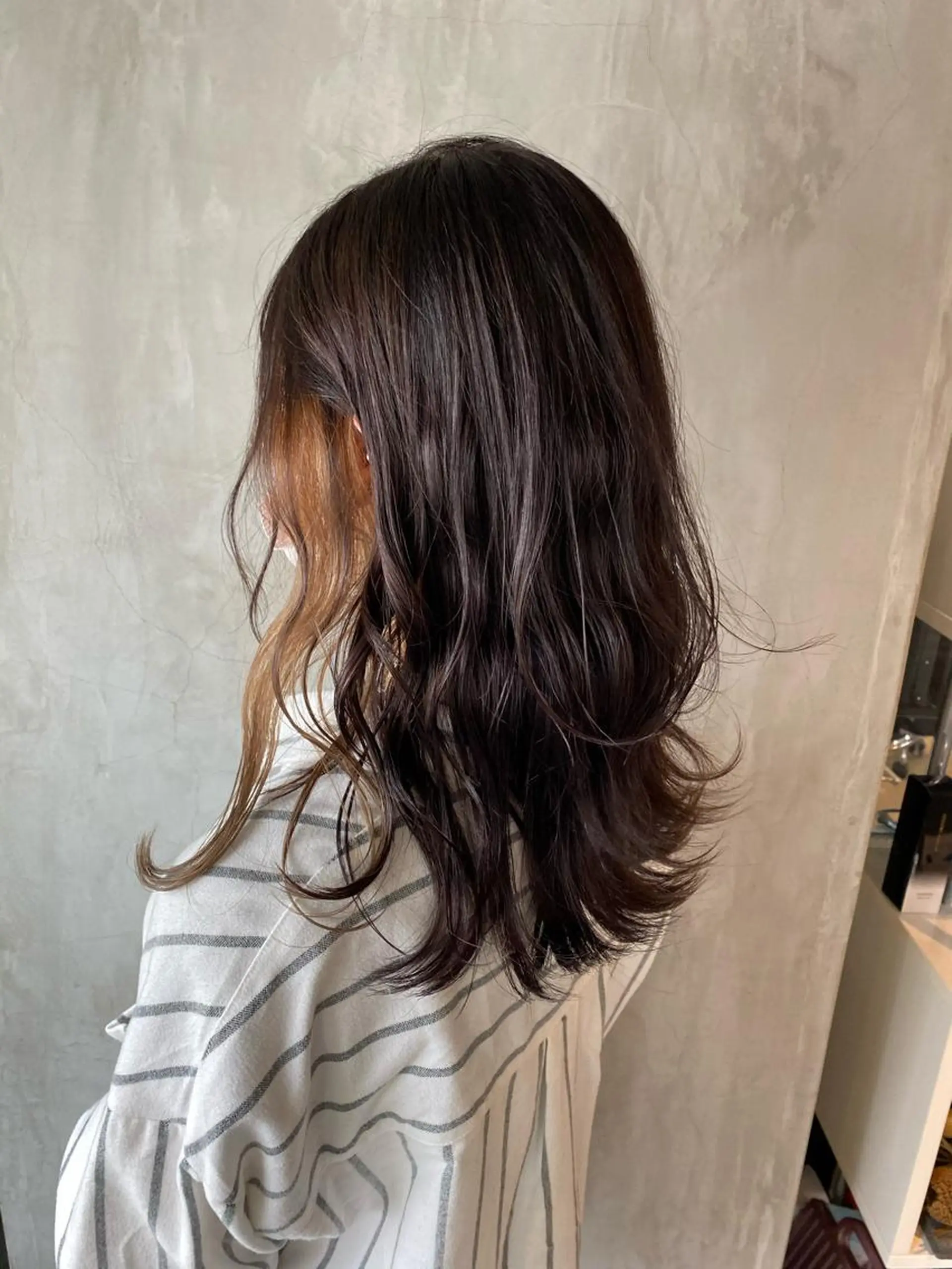 セミロング カラー ヘアアレンジ 切りっぱなしボブ/ デザインカラー店長のヘアスタイル