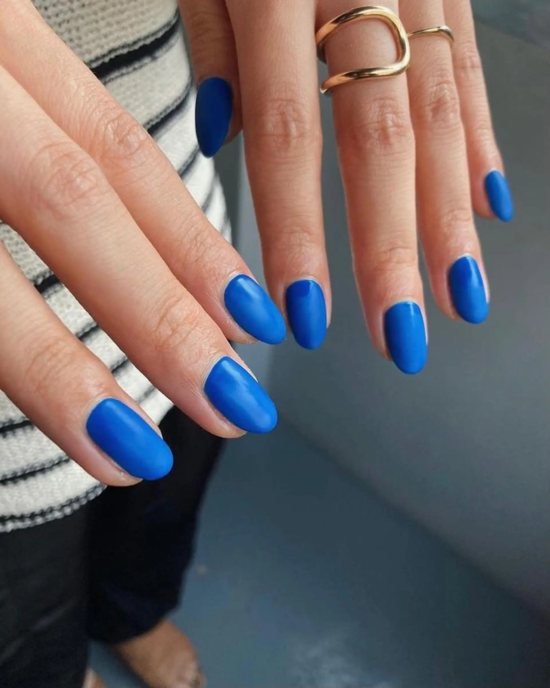 ネイル ブルー マットネイル ワンカラーネイル ハンドネイル eiji nail所属・eiji nailのネイルデザイン