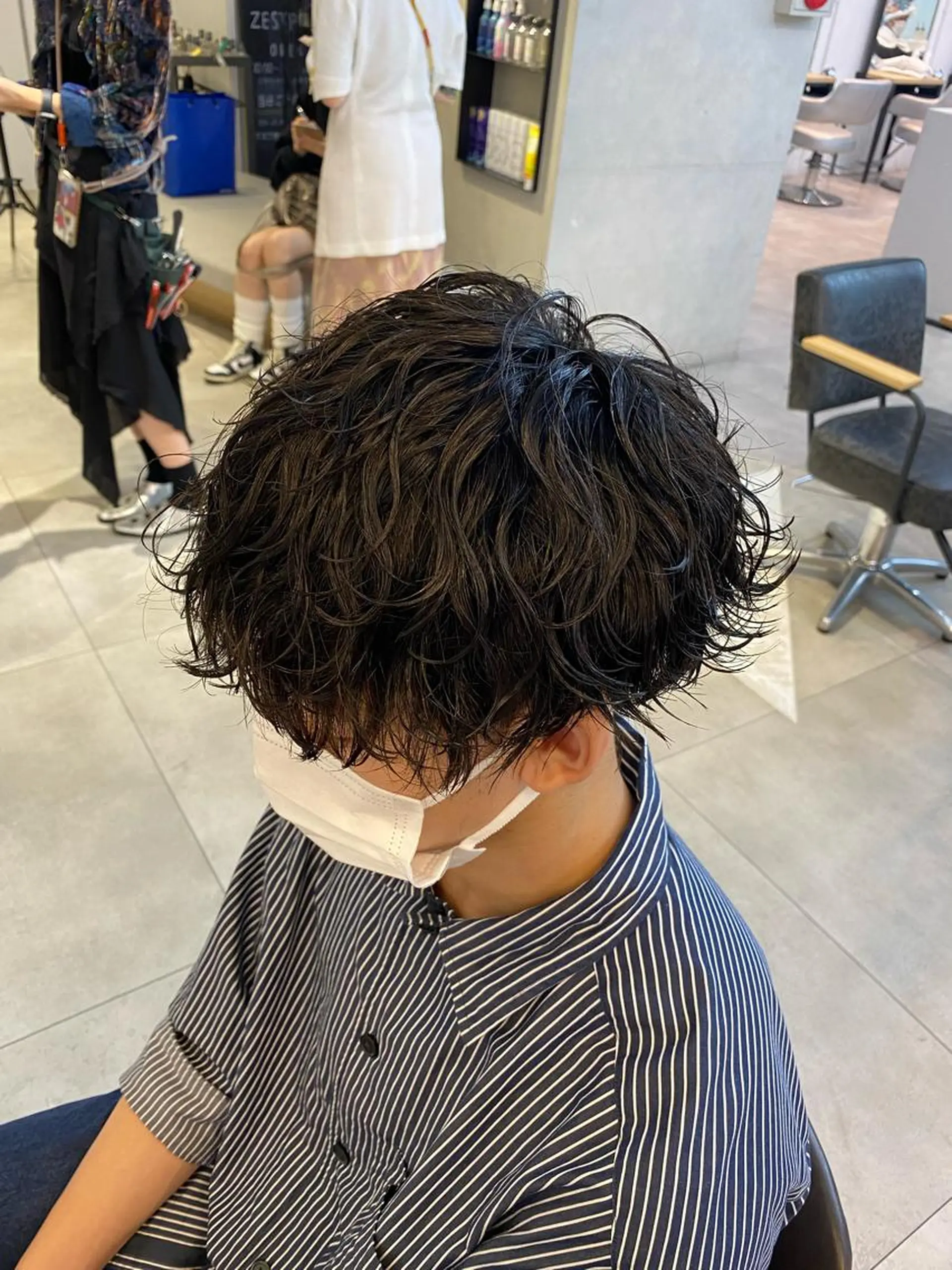 パーマ メンズ カット パーマ 新宿【メンズパーマ】 塩澤太一のヘアスタイル