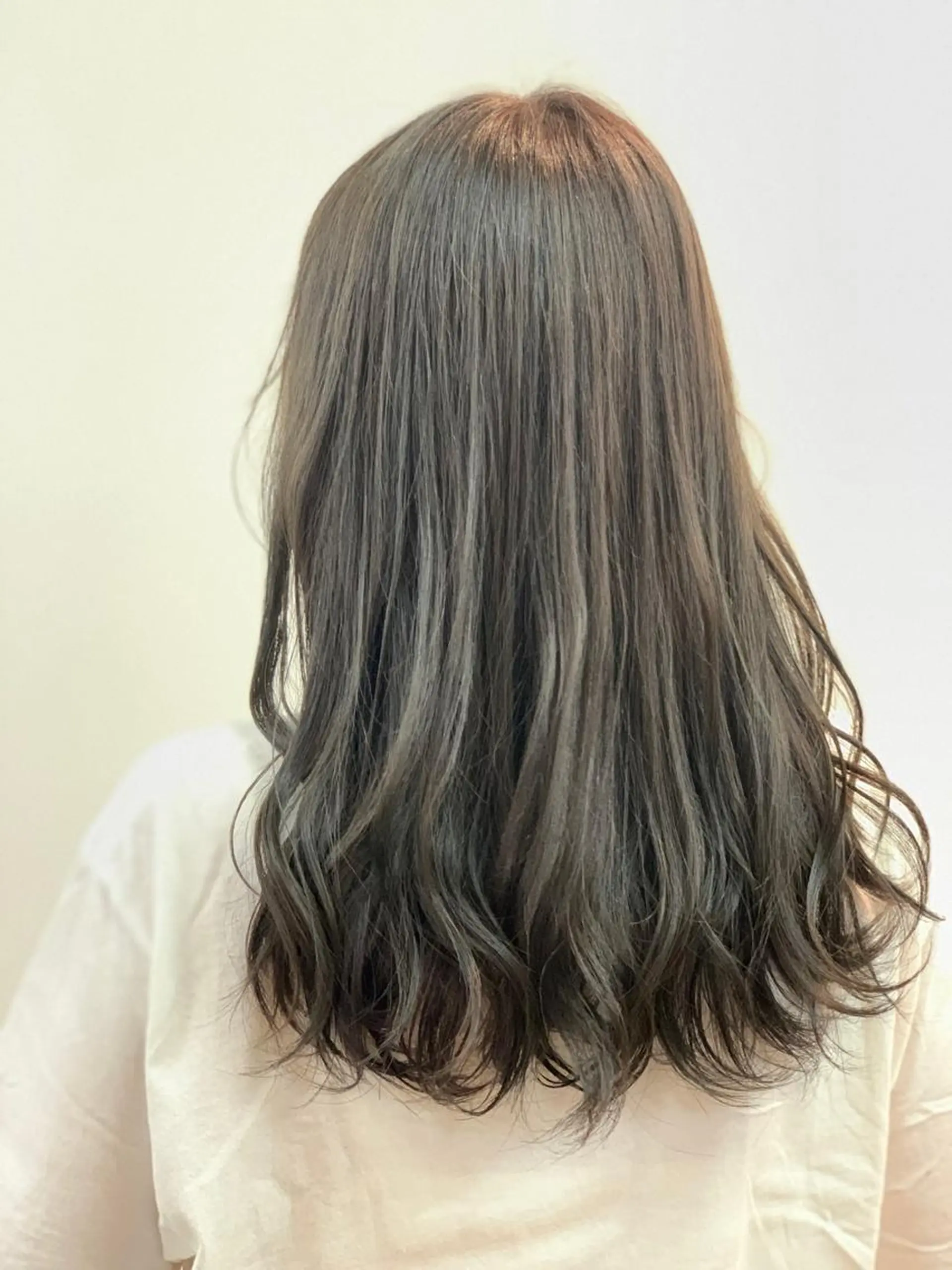 ロング カラー グレージュ カット ヘアカラー トリートメント IORI #韓国ヘア#髪質改善のヘアスタイル