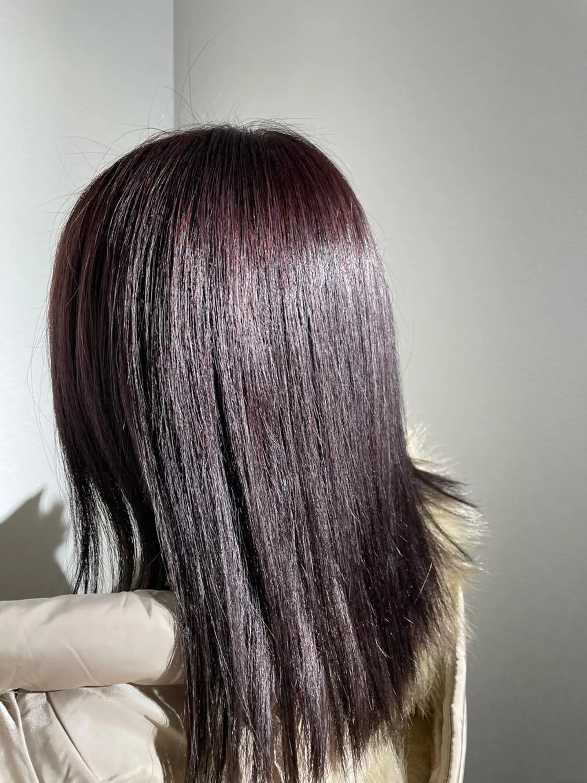 セミロング 縮毛矯正 トリートメント ヘアカラー 篠原 侑作のヘアスタイル