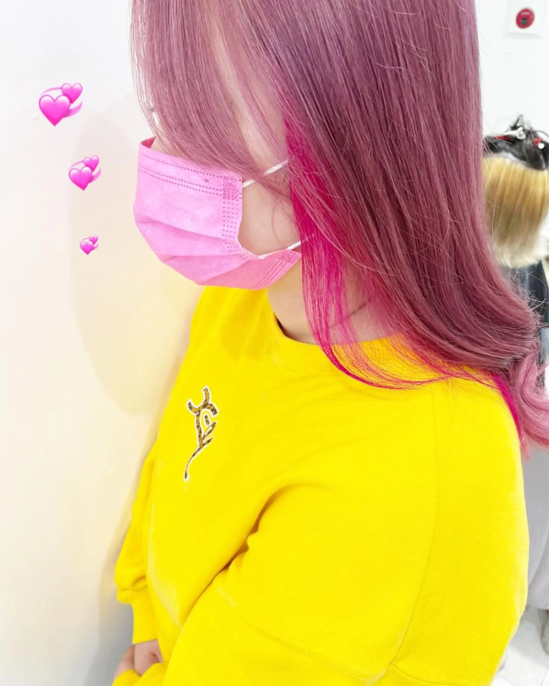 ロング カラー ピンクカラー EMANON新宿東口所属・新宿駅近♡ ♡個室♡三都季🌜のヘアスタイル