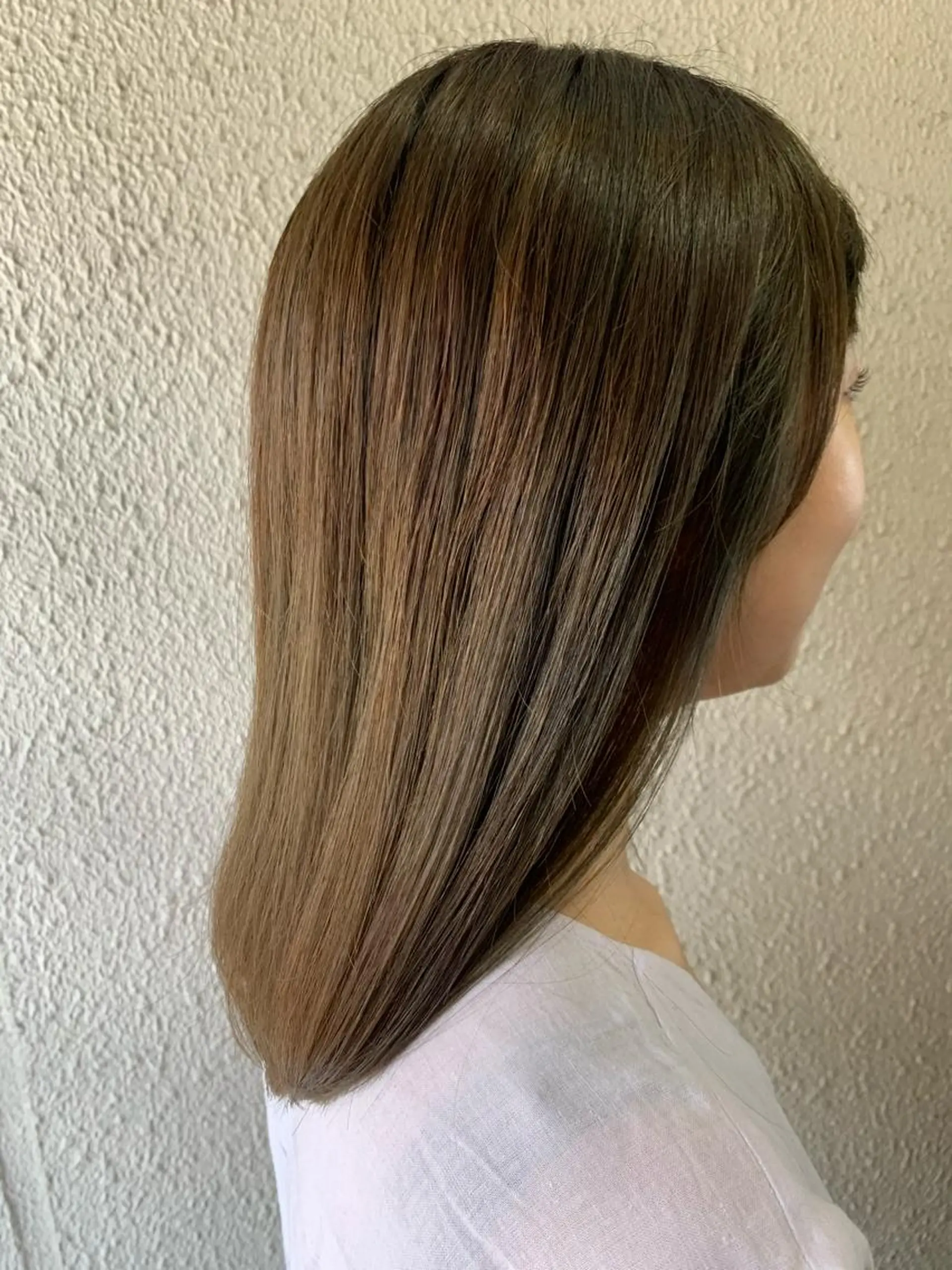 ミディアム カラー アクアカラー ブリーチ オリーブカラー トリートメント カット ヘアカラー トリートメント サダハルカ ｜chouetteのヘアスタイル