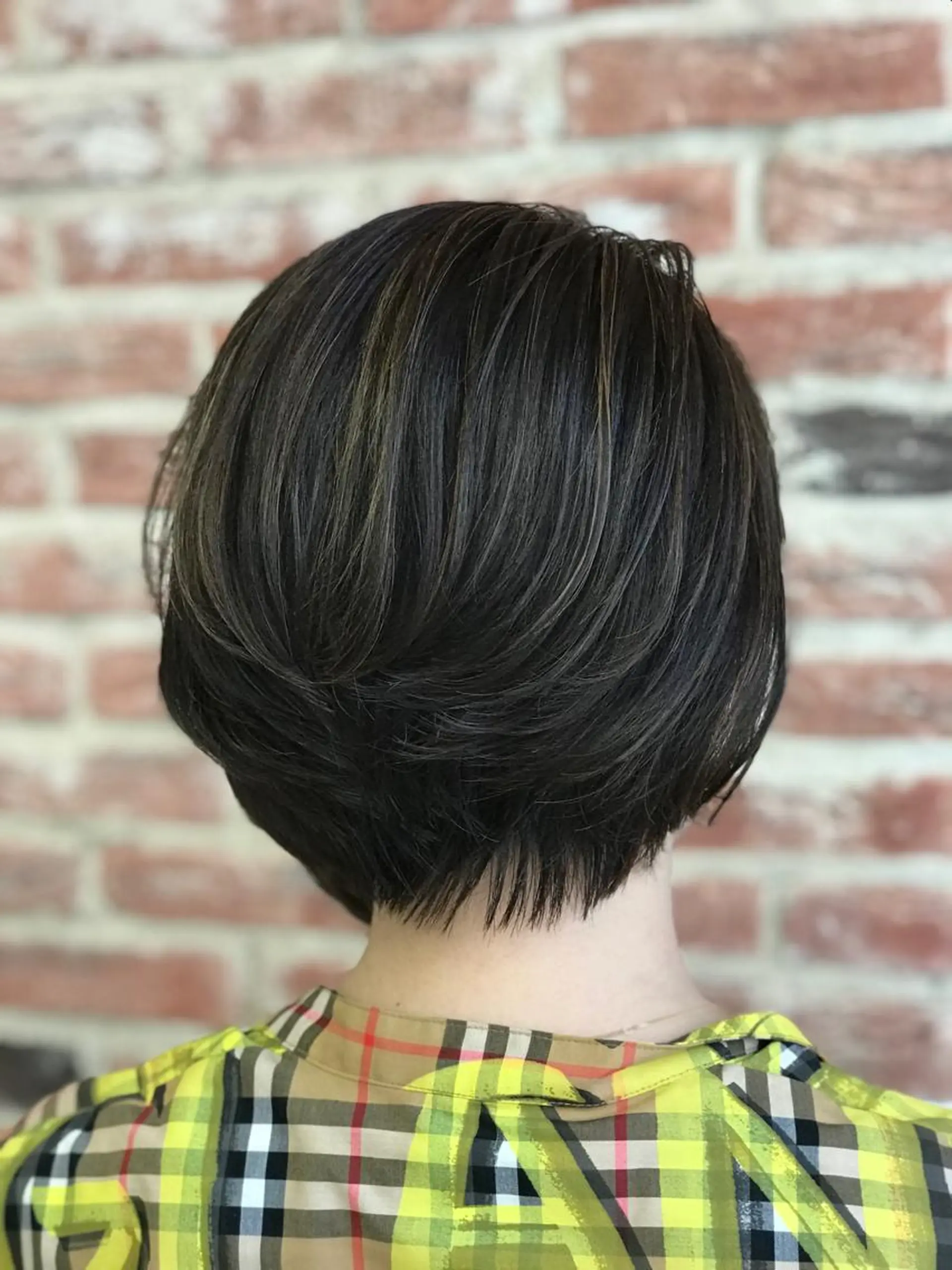 ショート カラー J所属・市村 正義のヘアスタイル