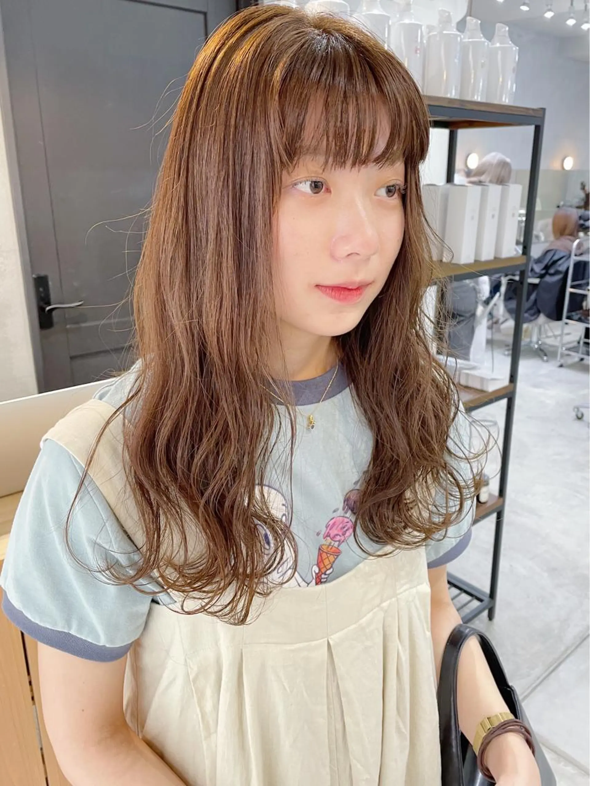 ロング カラー パーマ ヘアアレンジ メンズ キッズ ネイル マツエク・マツパ ベージュカラー オリーブベージュ カット ヘアセット 前田 陽南子のヘアスタイル