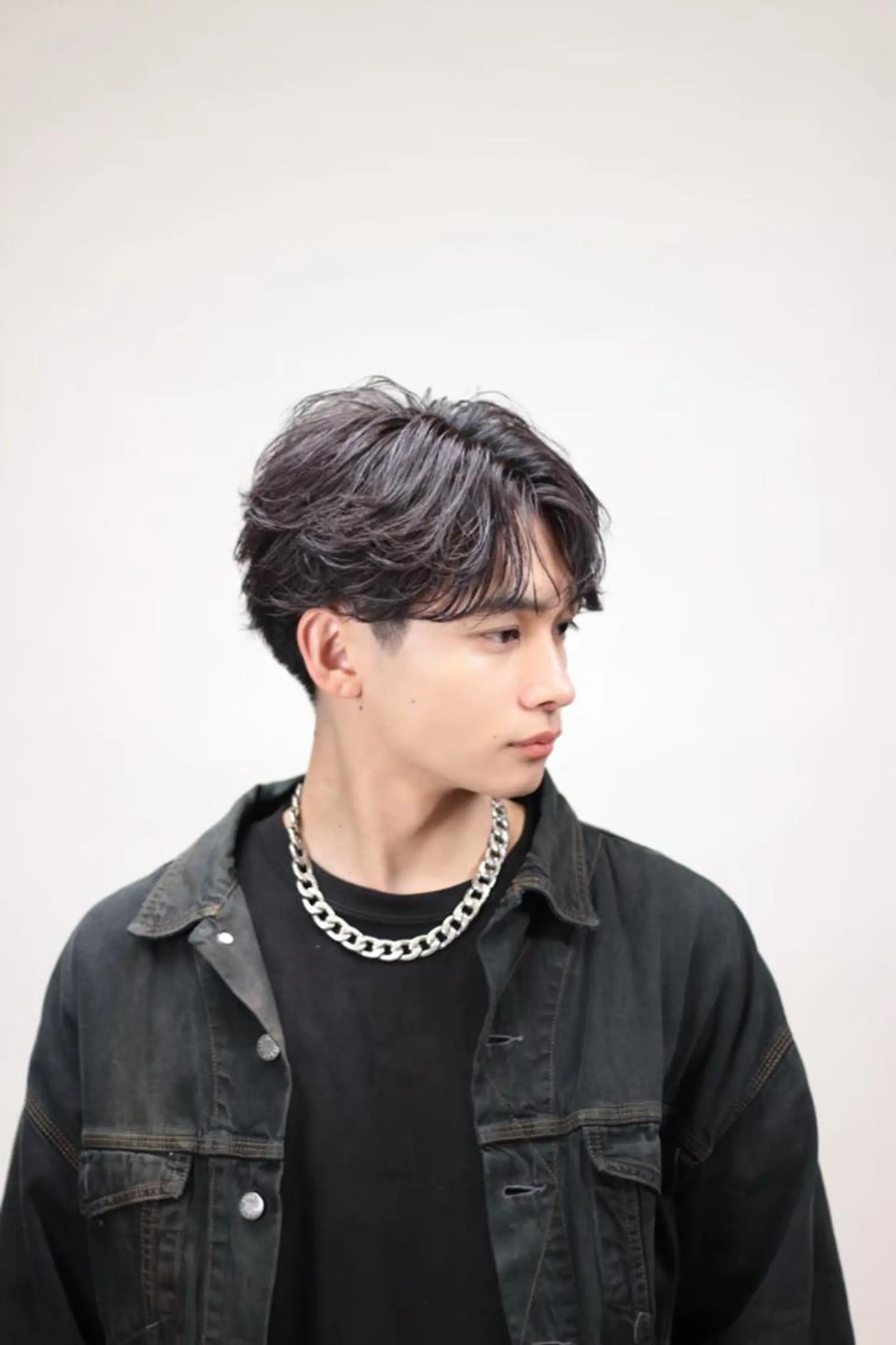 メンズ フェザー🐺韓国 スタイル🇰🇷友輔のヘアスタイル