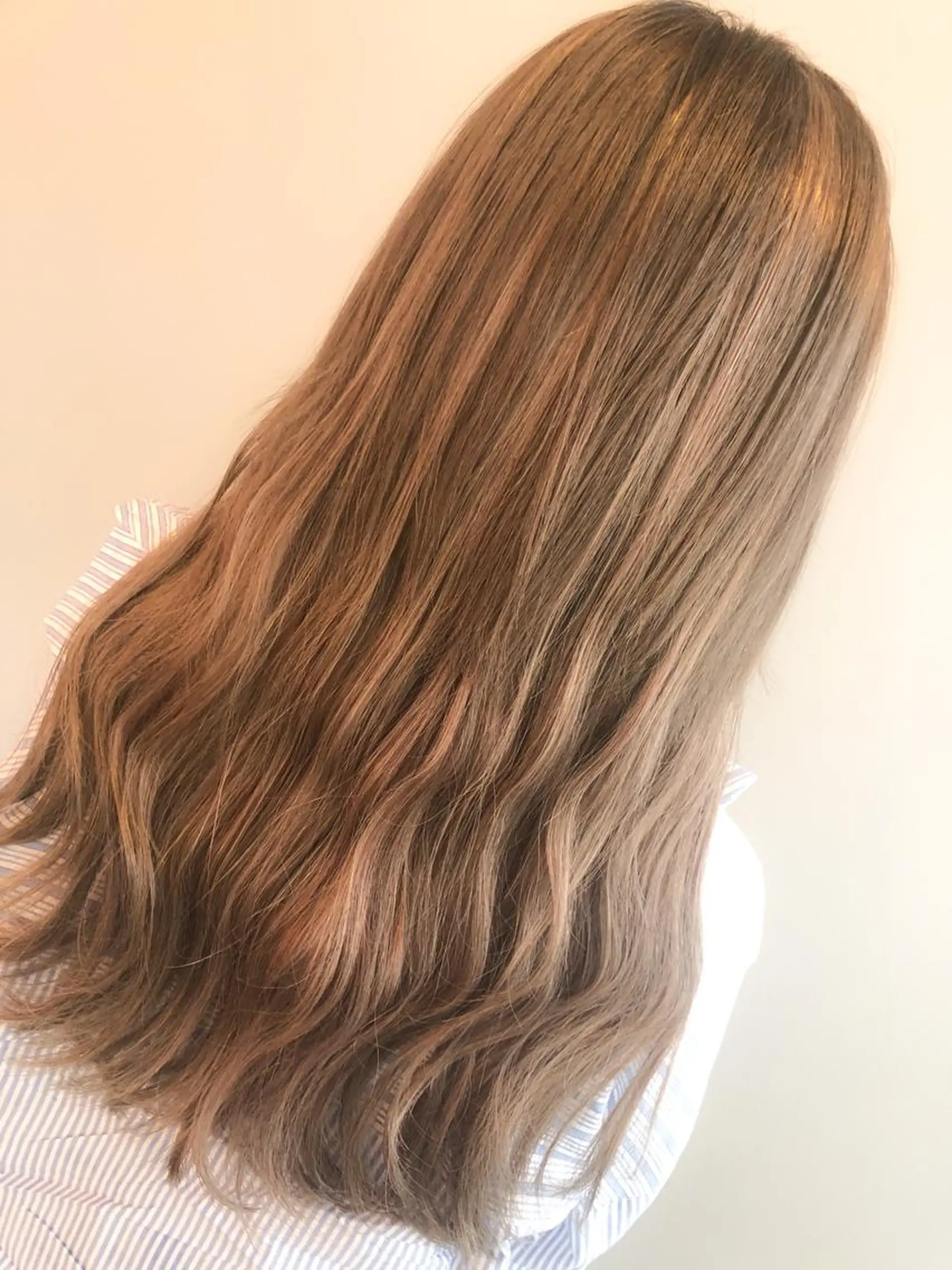ロング ヘアカラー エクステ MORE所属・MORE栄 野田航生のヘアスタイル