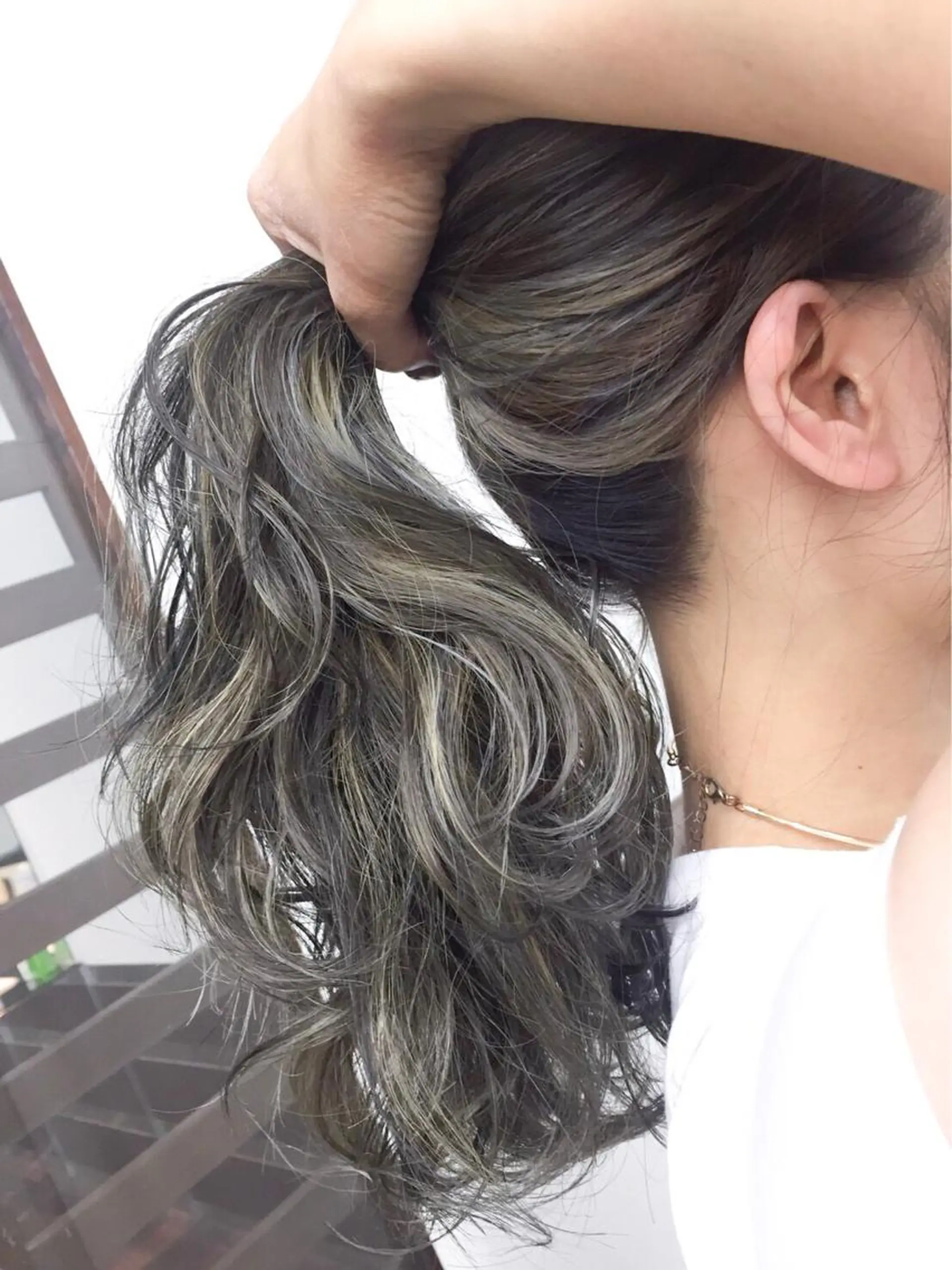 ロング ハイライト ブリーチ無しカラー 👑店長　平松　由のヘアスタイル