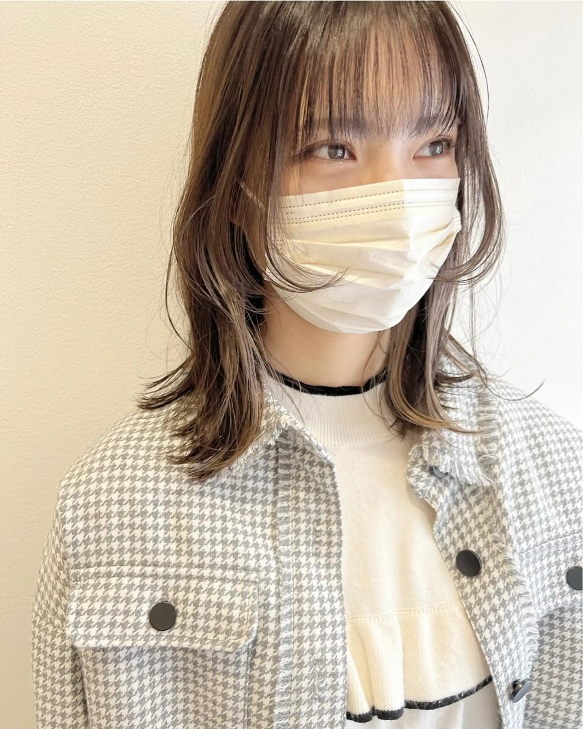 ミディアム カラー ダブルカラー イヤリングカラー インナーカラー 顔まわりレイヤー 韓国風ヘア ヘアカラー MARU レイヤー/ウルフのヘアスタイル