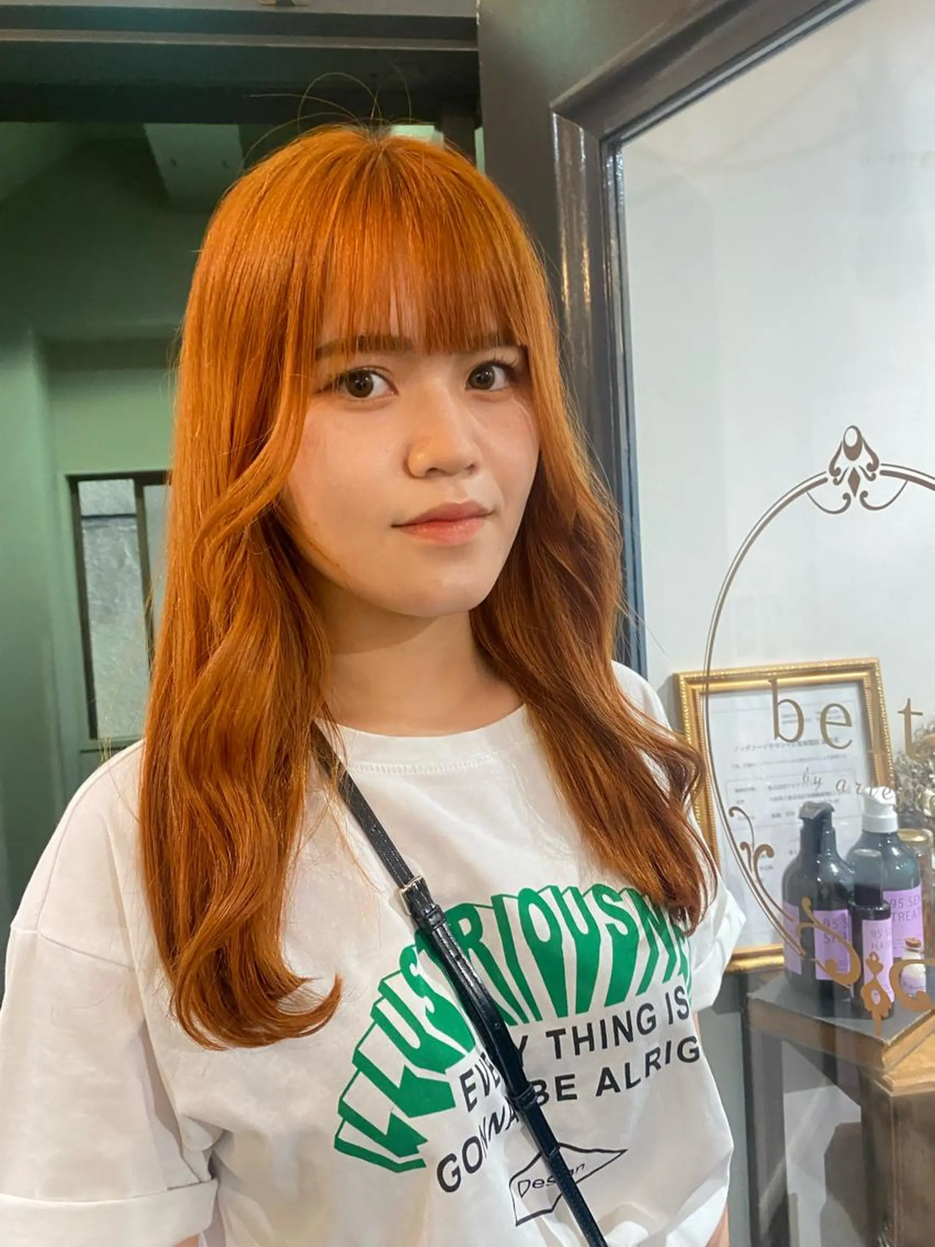 ロング カラー カット ヘアカラー 梅田ハイトーン チダ ヒナノのヘアスタイル