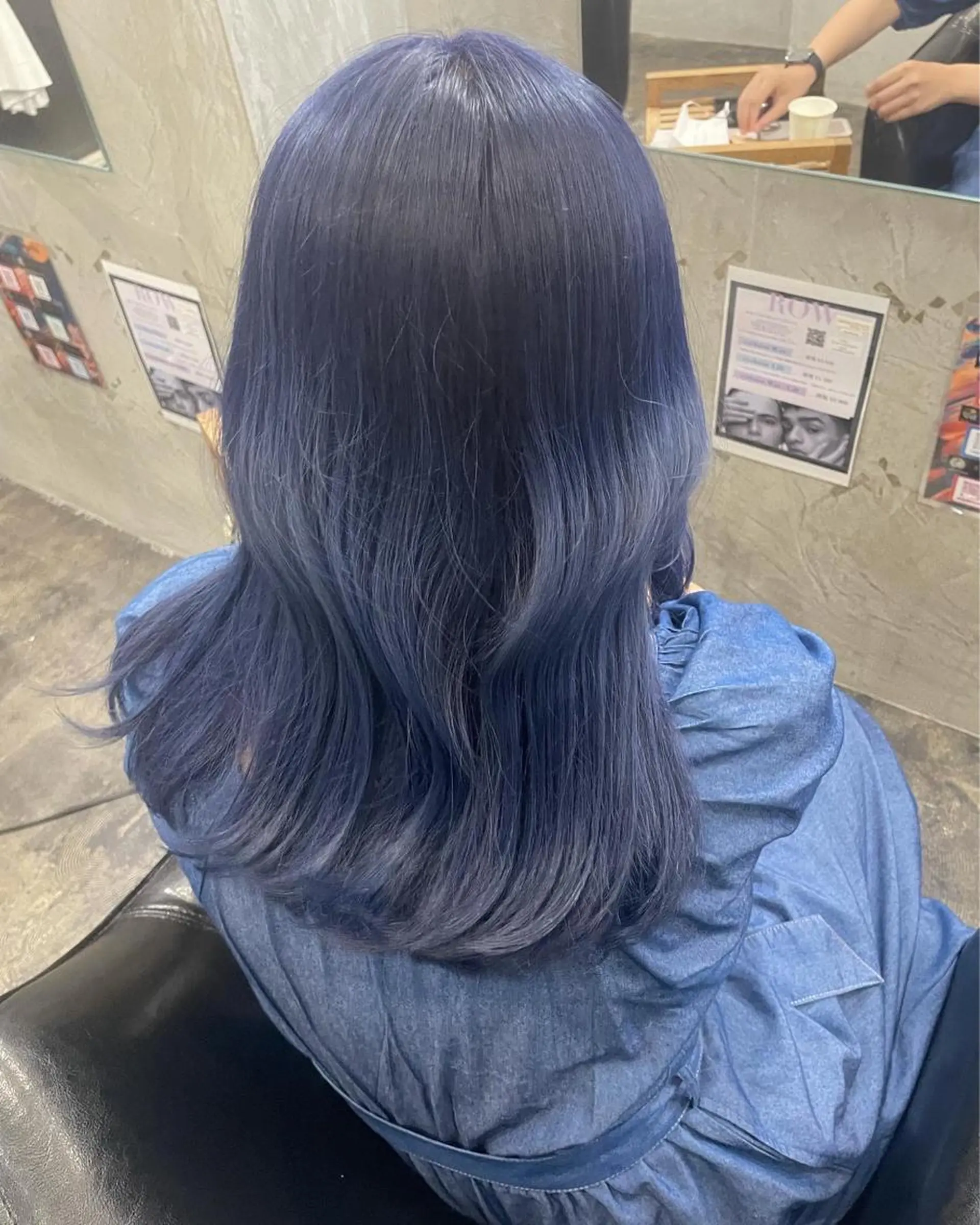 カラー ブリーチ ブルーカラー fudge所属・MaisonHALU 松浦光咲のヘアスタイル