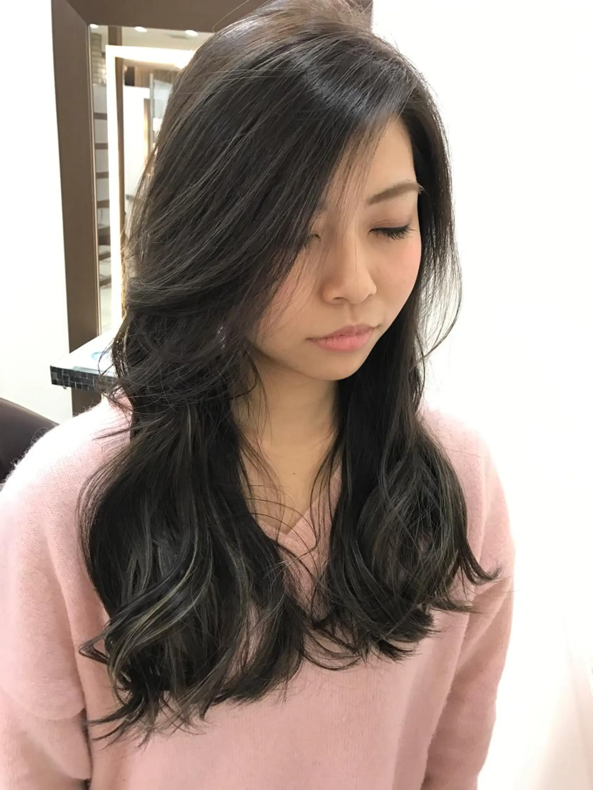 ロング ママ美容師まつげ 🤍まき🤍のヘアスタイル