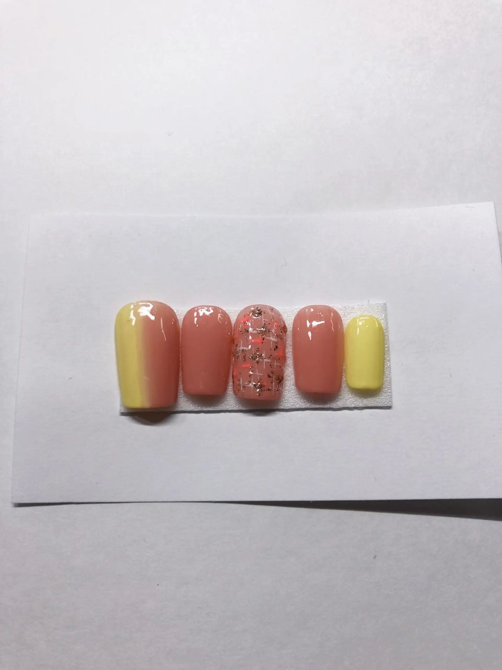 ネイル 中国整体院中の ネイルサロン💅のネイルデザイン