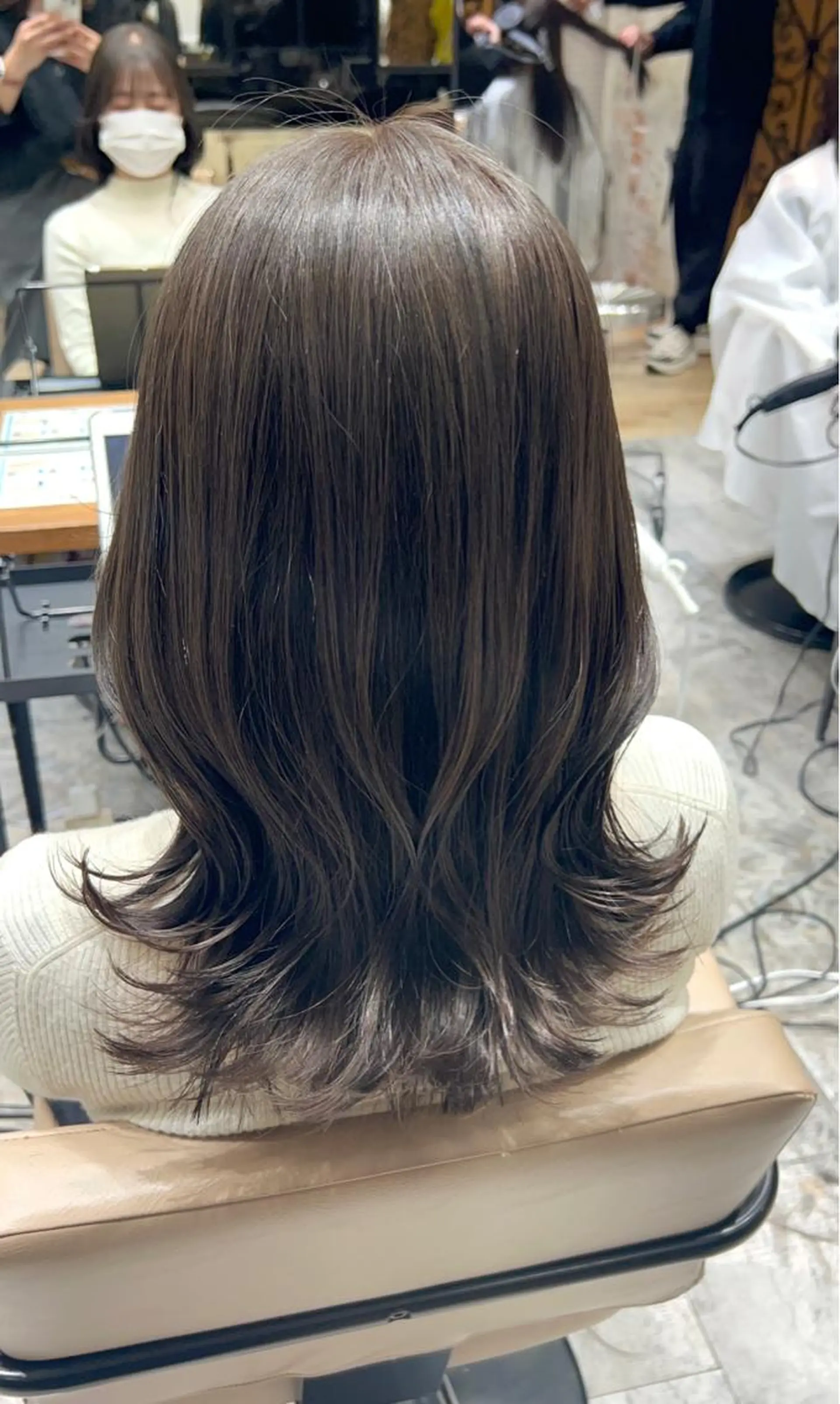 セミロング くびれヘア 髪質改善 縮毛矯正 カット ヘアカラー トリートメント 🧡くびれヘア/前髪 顔周り🧡久原結衣のヘアスタイル