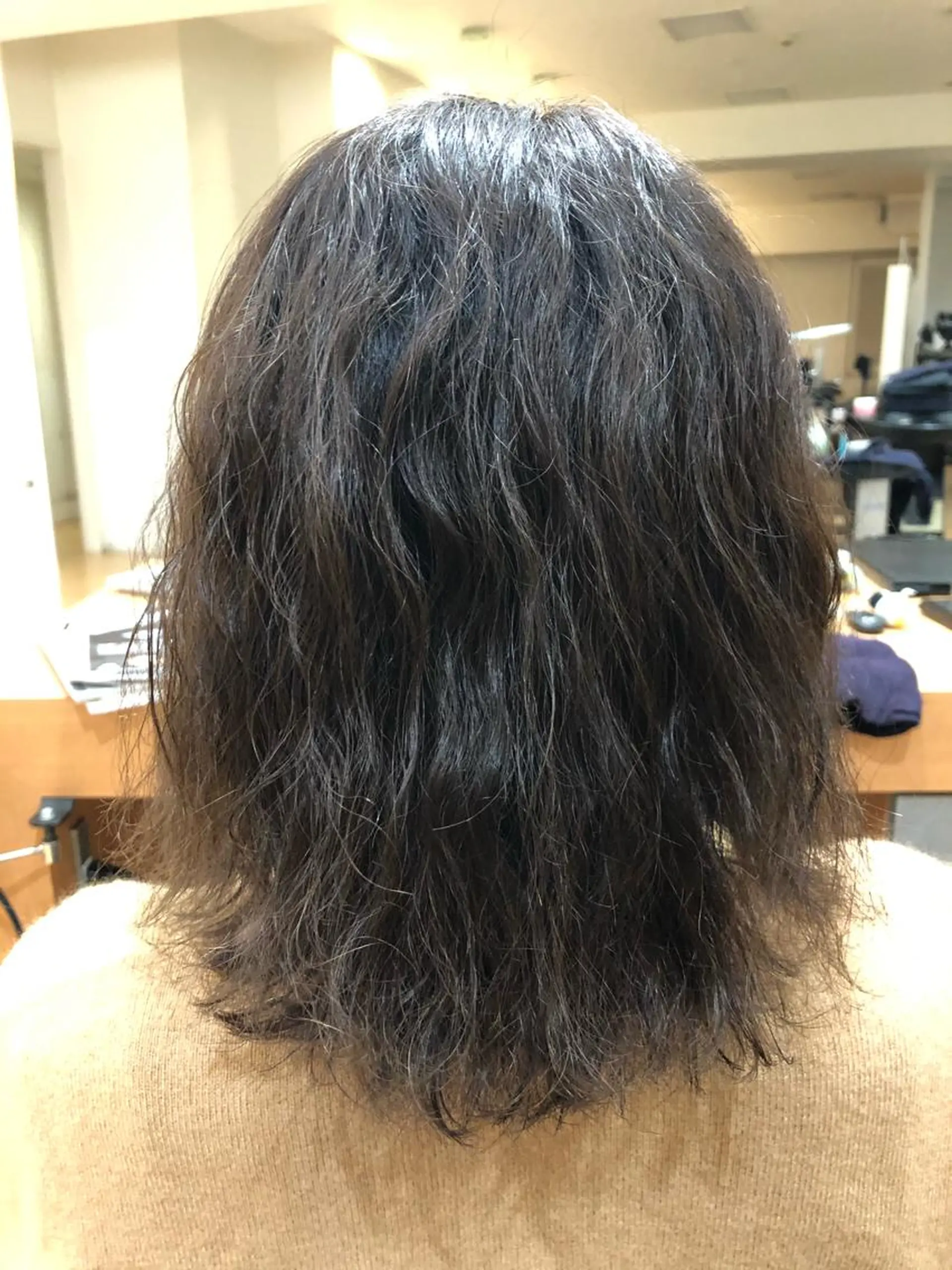 ミディアム カラー mod'shair船橋所属・ムロオカ ヨシキのヘアスタイル