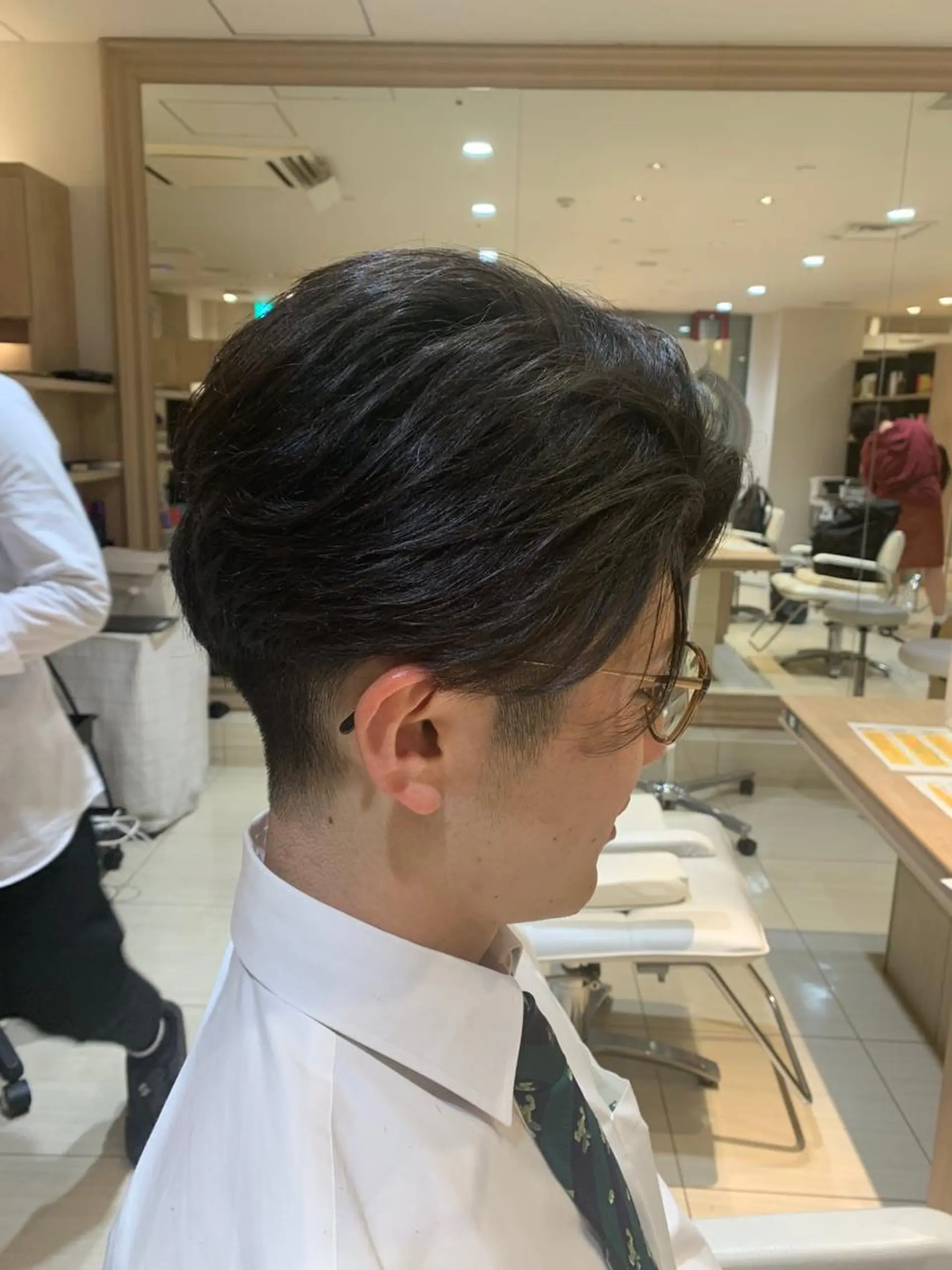 メンズ HALE 金杉悠作のヘアスタイル