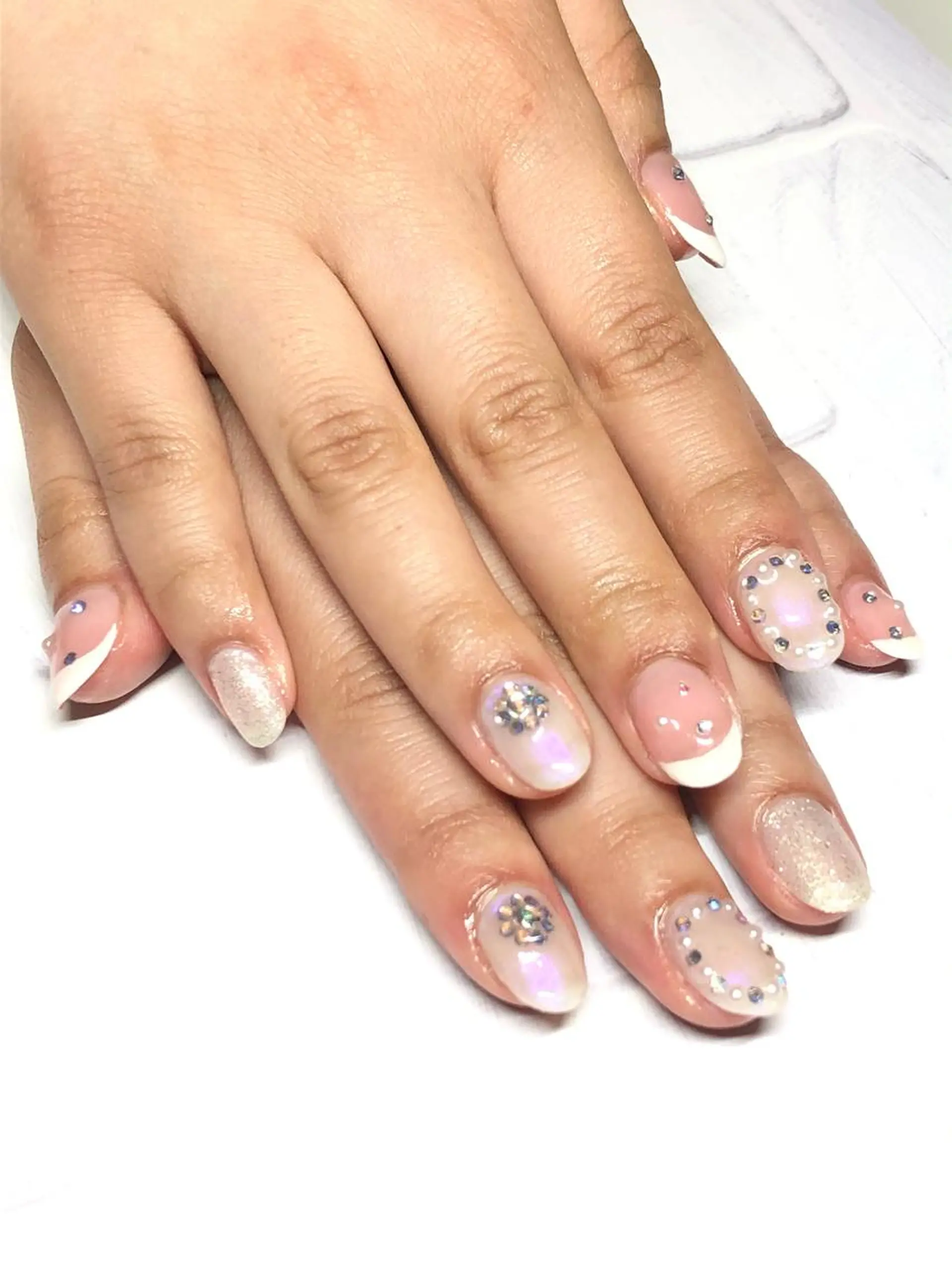 ネイル 持ち込み ストーンネイル Mirei NAIL 金児のネイルデザイン