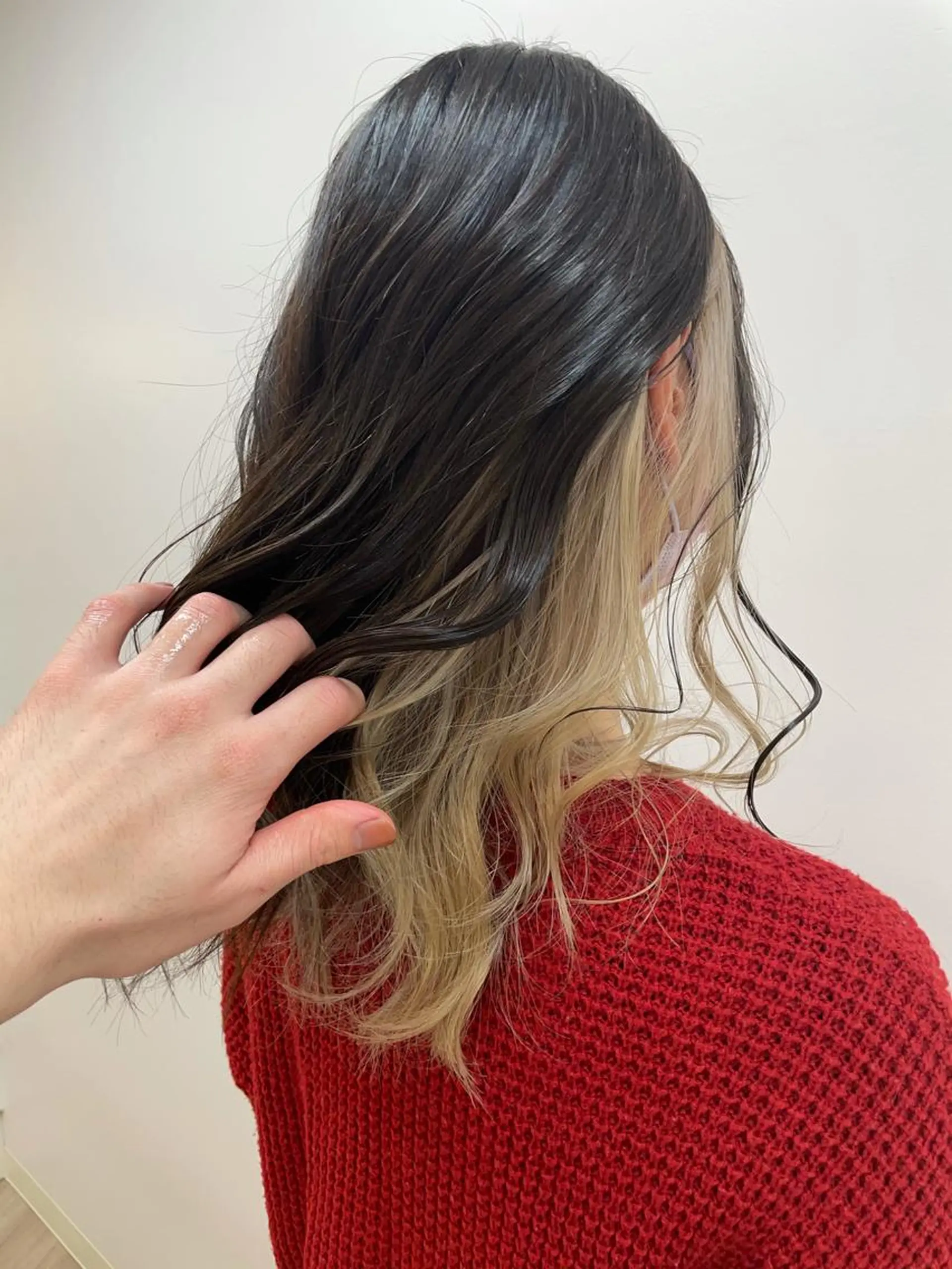 セミロング eL HAIR SALON なんば店所属・ブリーチカラー特化 /焼田貴明のヘアスタイル