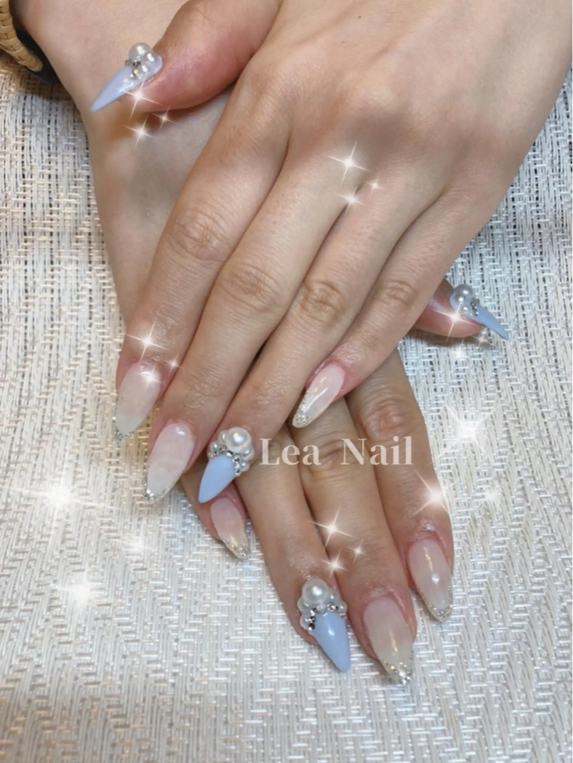 ネイル ブルー ブライダルネイル Lea Nailのネイルデザイン