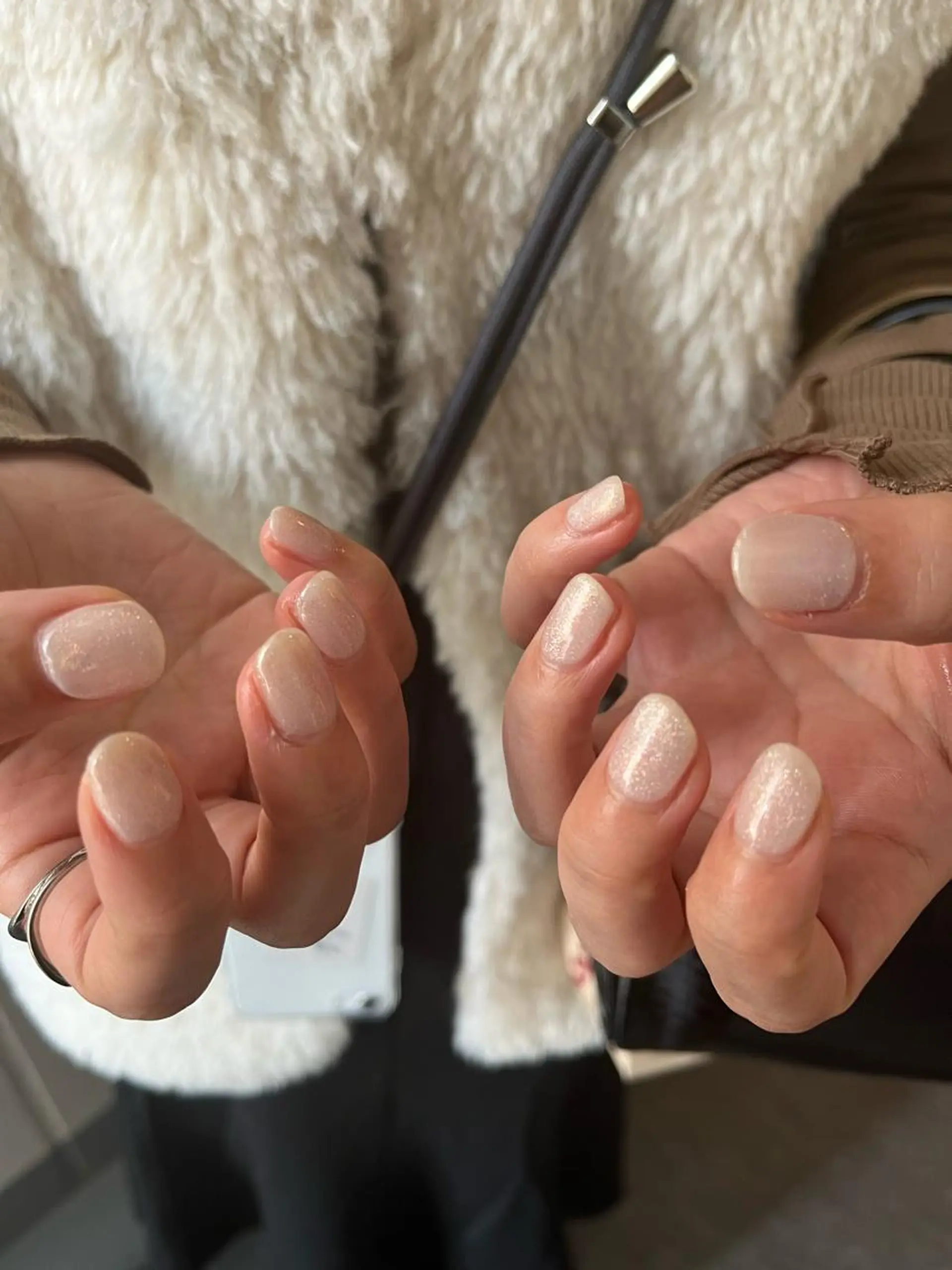 ネイル マグネットネイル ホワイト nail＊ runa🌻のネイルデザイン