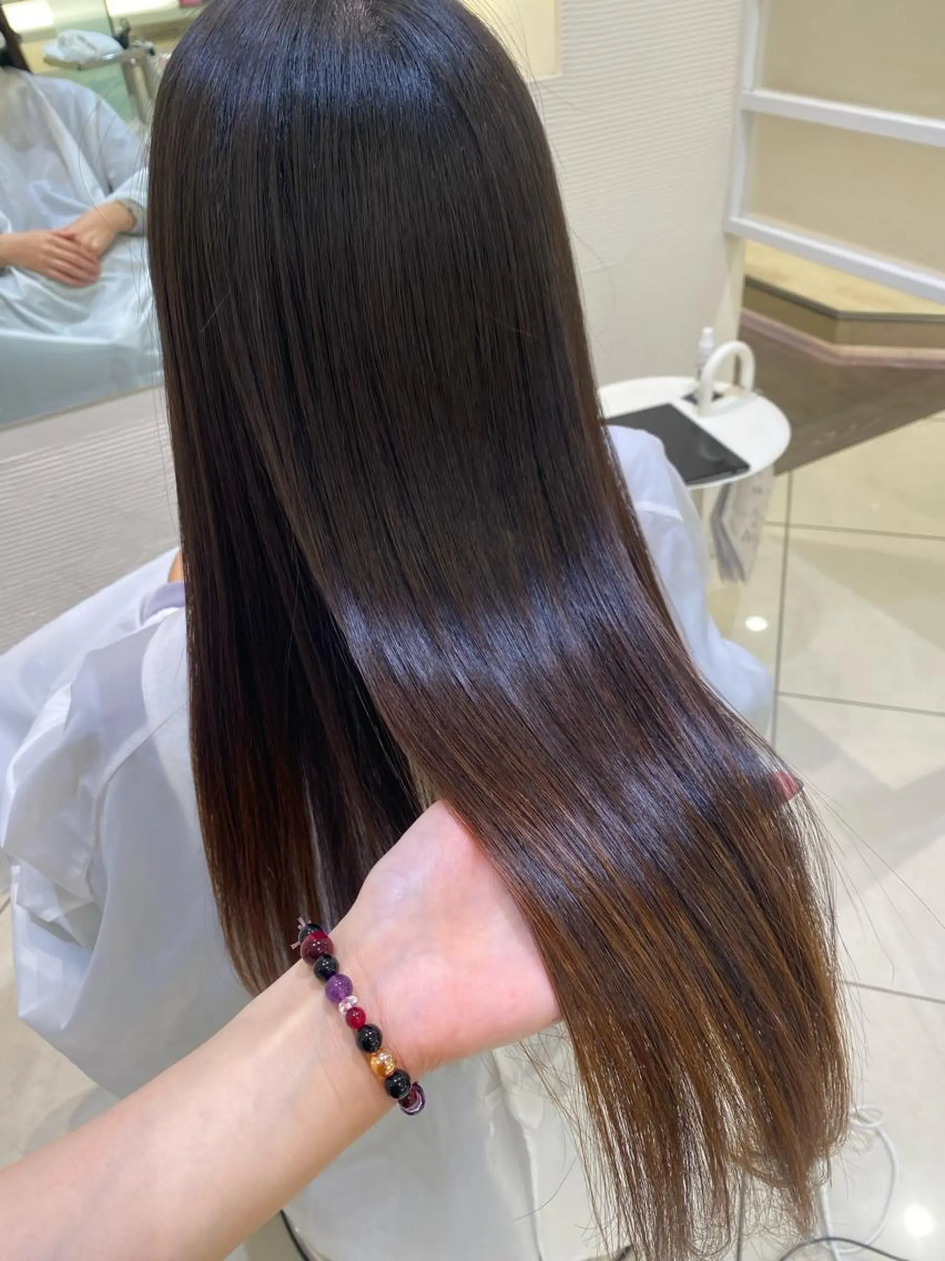 ロング 銀座メンズ専門🖤 小島奈々のヘアスタイル