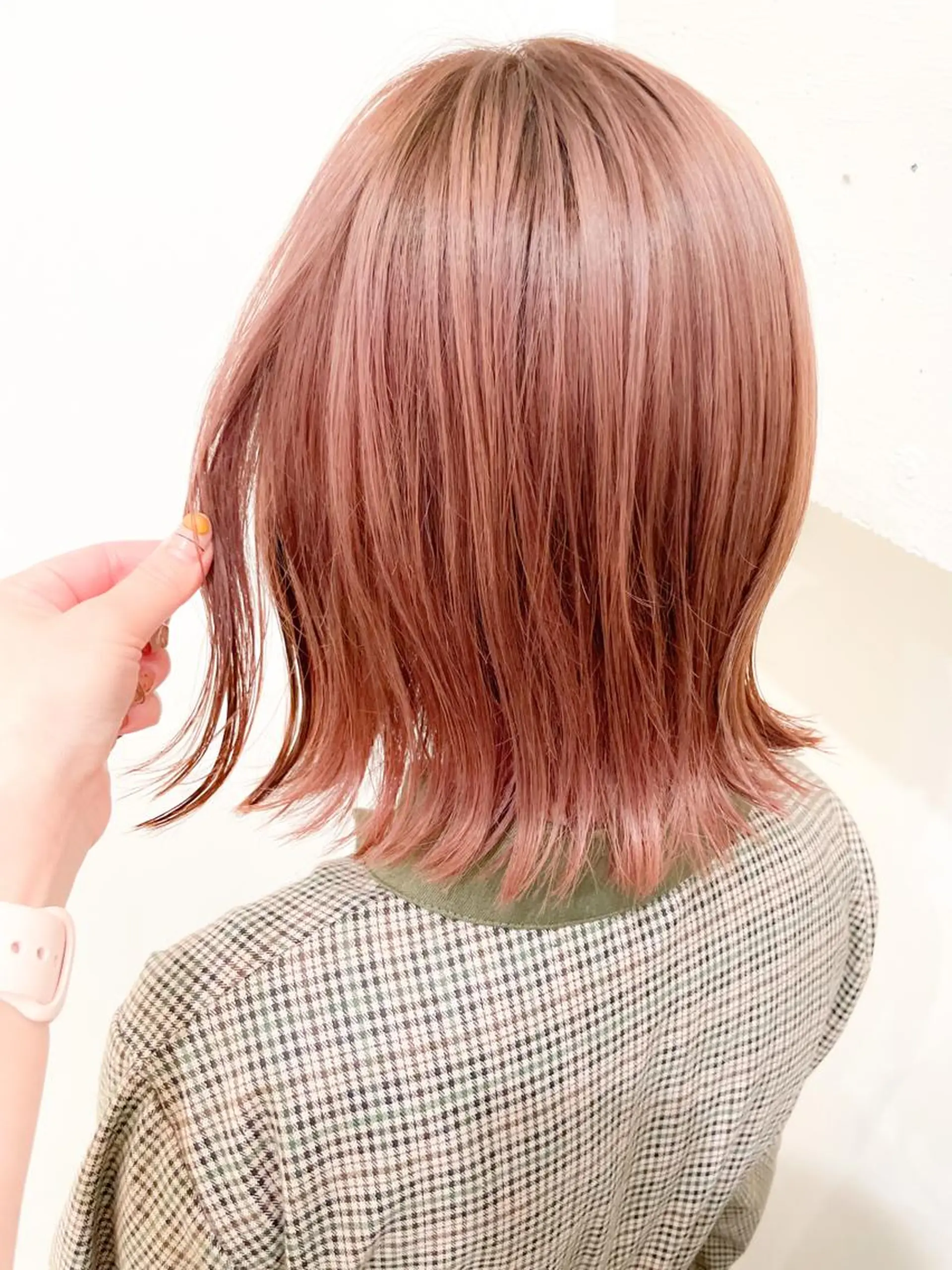 ミディアム カラー 切りっぱなしボブ ベージュカラー ピンクカラー ピンクベージュ ボブ ヘアカラー トリートメント ヘッドスパ ✨カラー支持No.1 🧸ワキ カナコ🧸のヘアスタイル
