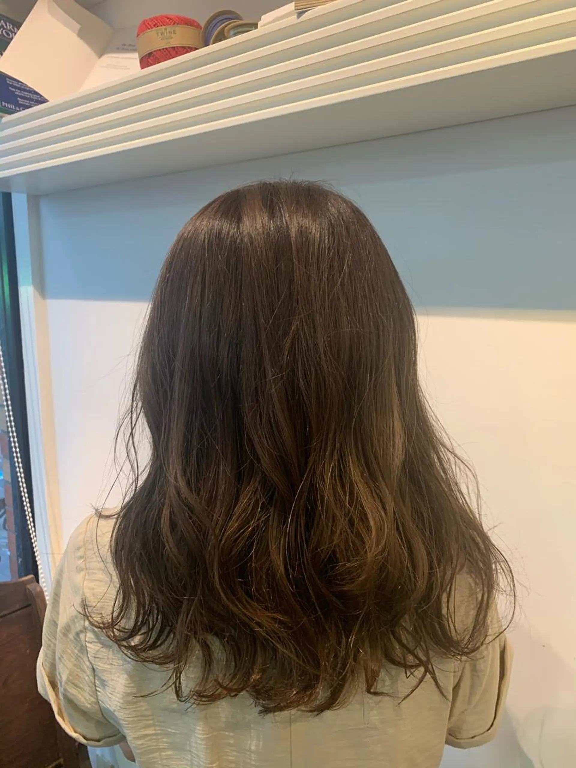 セミロング カット ヘアカラー トリートメント ヘッドスパ ヘアセット 山口 竣也のヘアスタイル