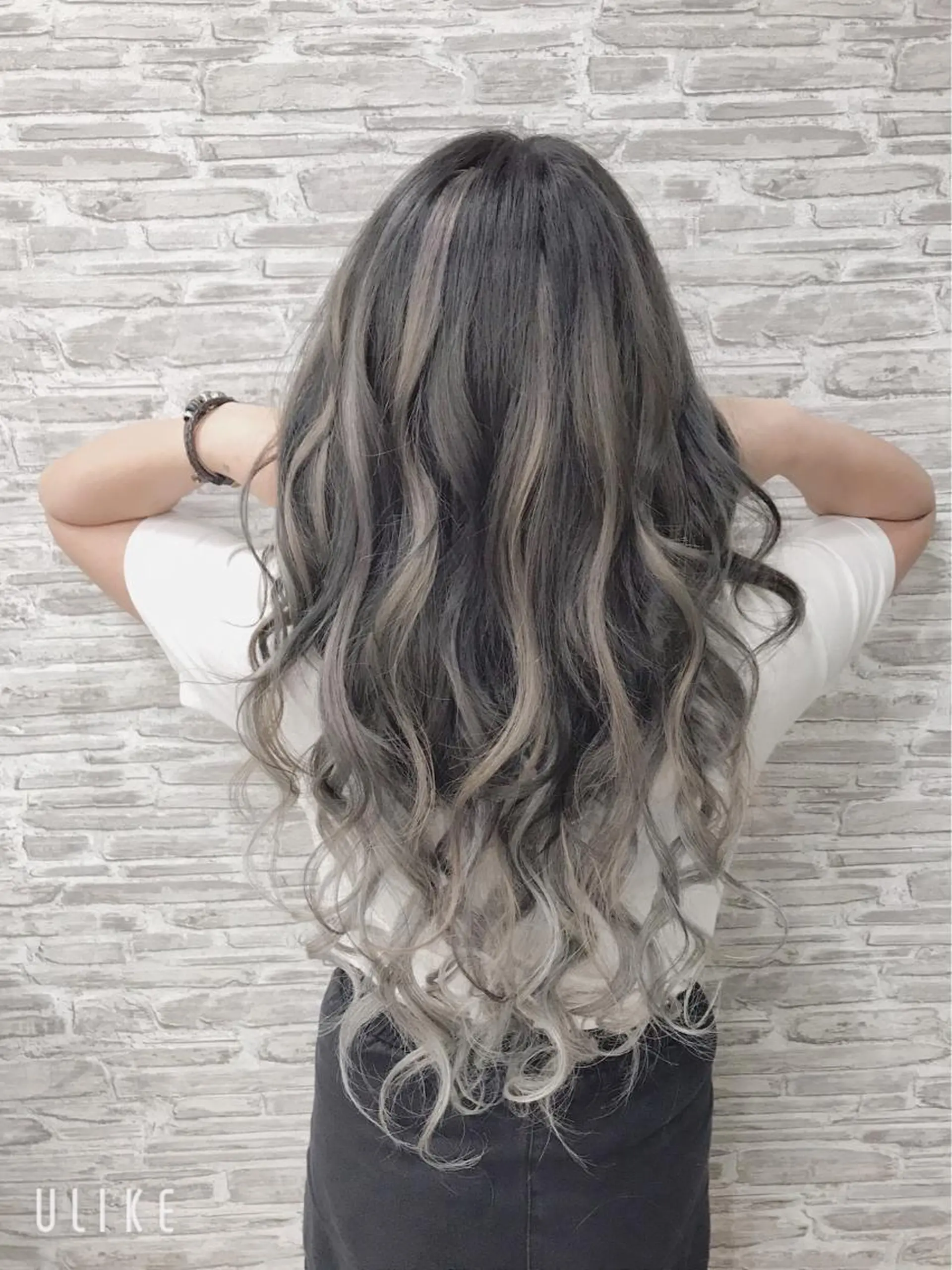 ロング カラー バレイヤージュ エクステ レイヤーカット ていねい技術No.1 🌈諏訪 健太のヘアスタイル