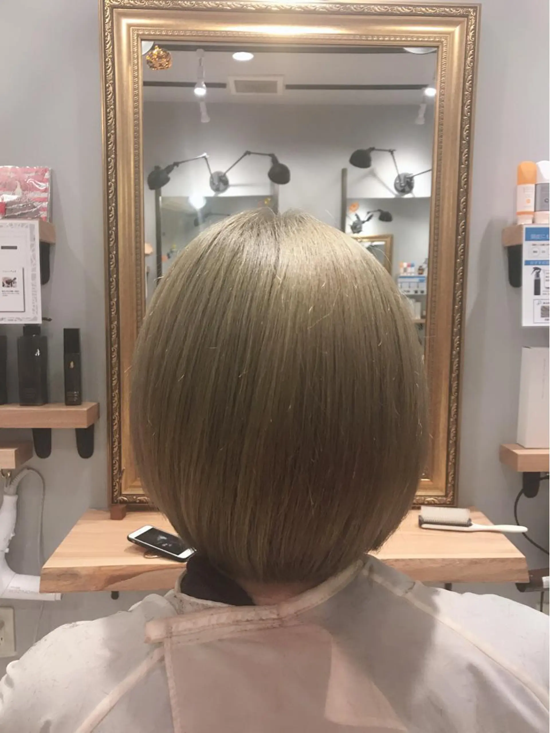 ショート カラー ブリーチ ミント ミントグリーン カット ヘアカラー トリートメント SALOWIN Frente店所属・個室で似合わせ好印象 🧡外山弥千代のヘアスタイル