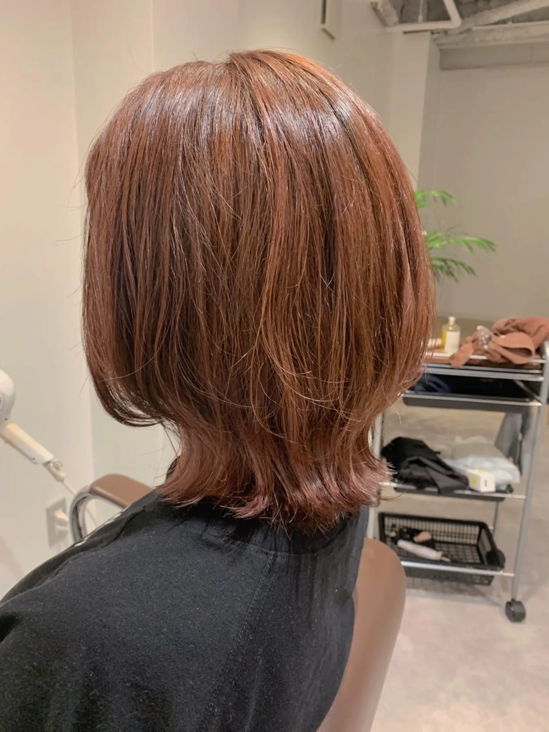 ミディアム カラー MIA 菅原のヘアスタイル