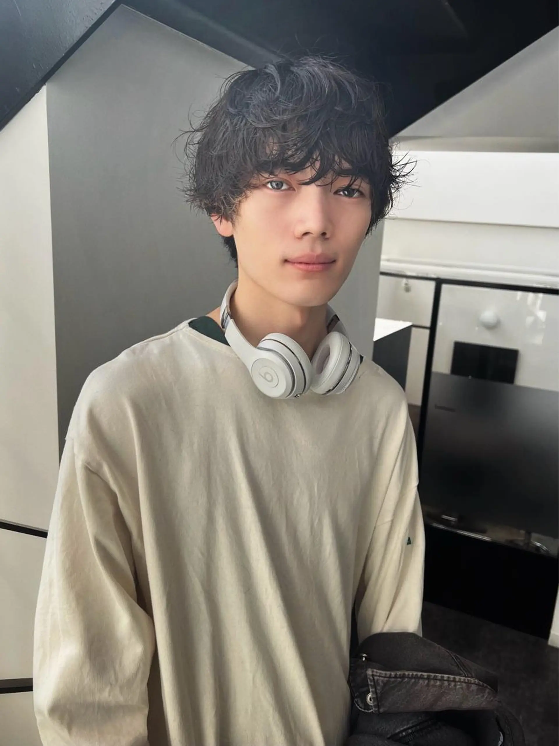 パーマ メンズ メンズパーマ カット パーマ Qin shaire salon 原宿verno店所属・【センターパート】 ETO／江藤翼の眉毛・アイブロウイメージ