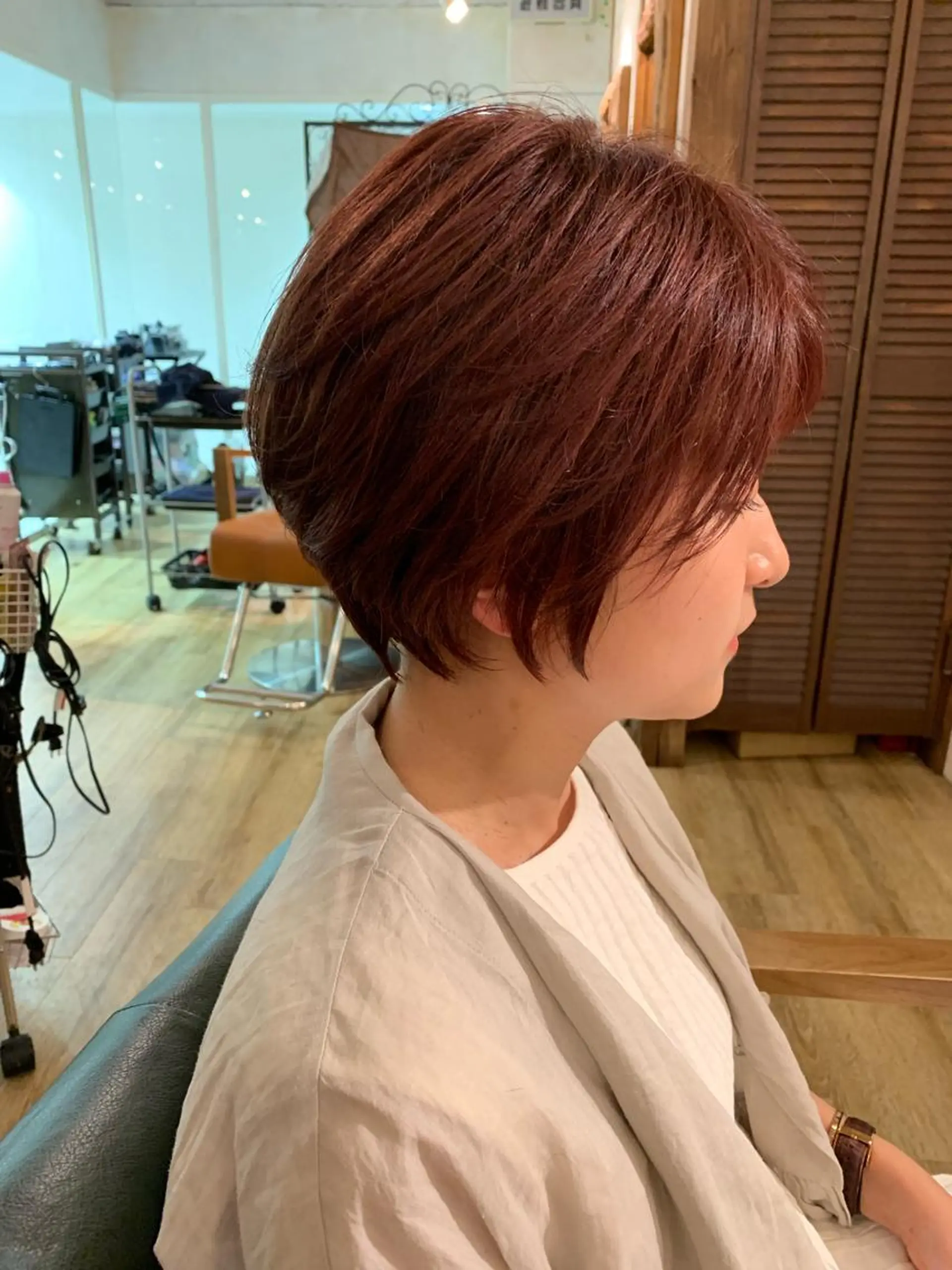 ショート カラー アディクシーカラー バイオレットカラー ショートヘア カット ヘアカラー トリートメント SALOWIN(サロウィン)広島並木通り所属・田村和範/似合わせ カラー/縮毛矯正のヘアスタイル