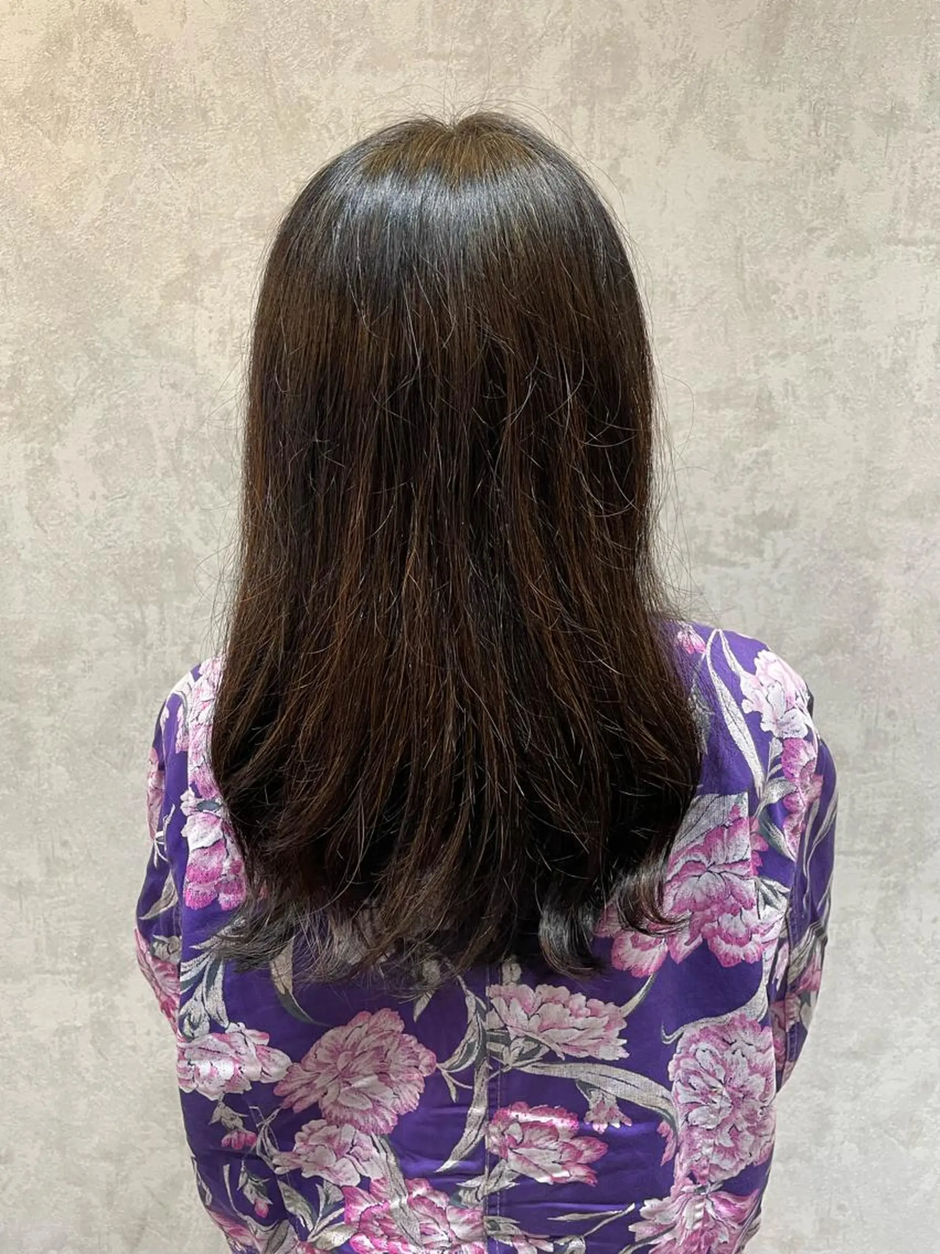 ロング ロングレイヤー レイヤーカット ロング 飯塚 沙衣のヘアスタイル