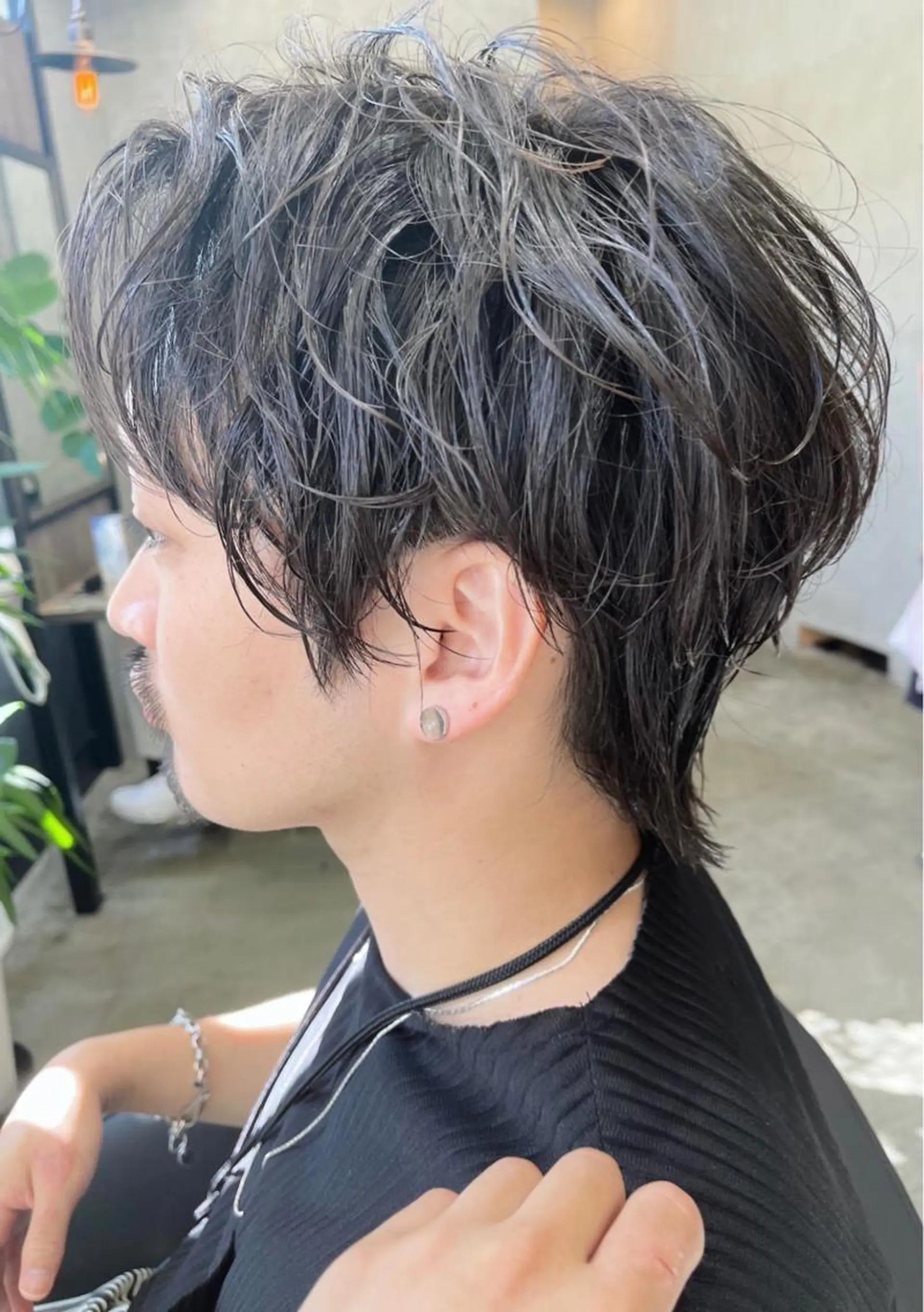 ショート パーマ メンズ メンズパーマ メンズウルフカット ウルフカット miyu🎀まつ毛 /耳つぼジュエリーのマツエク・マツパデザイン