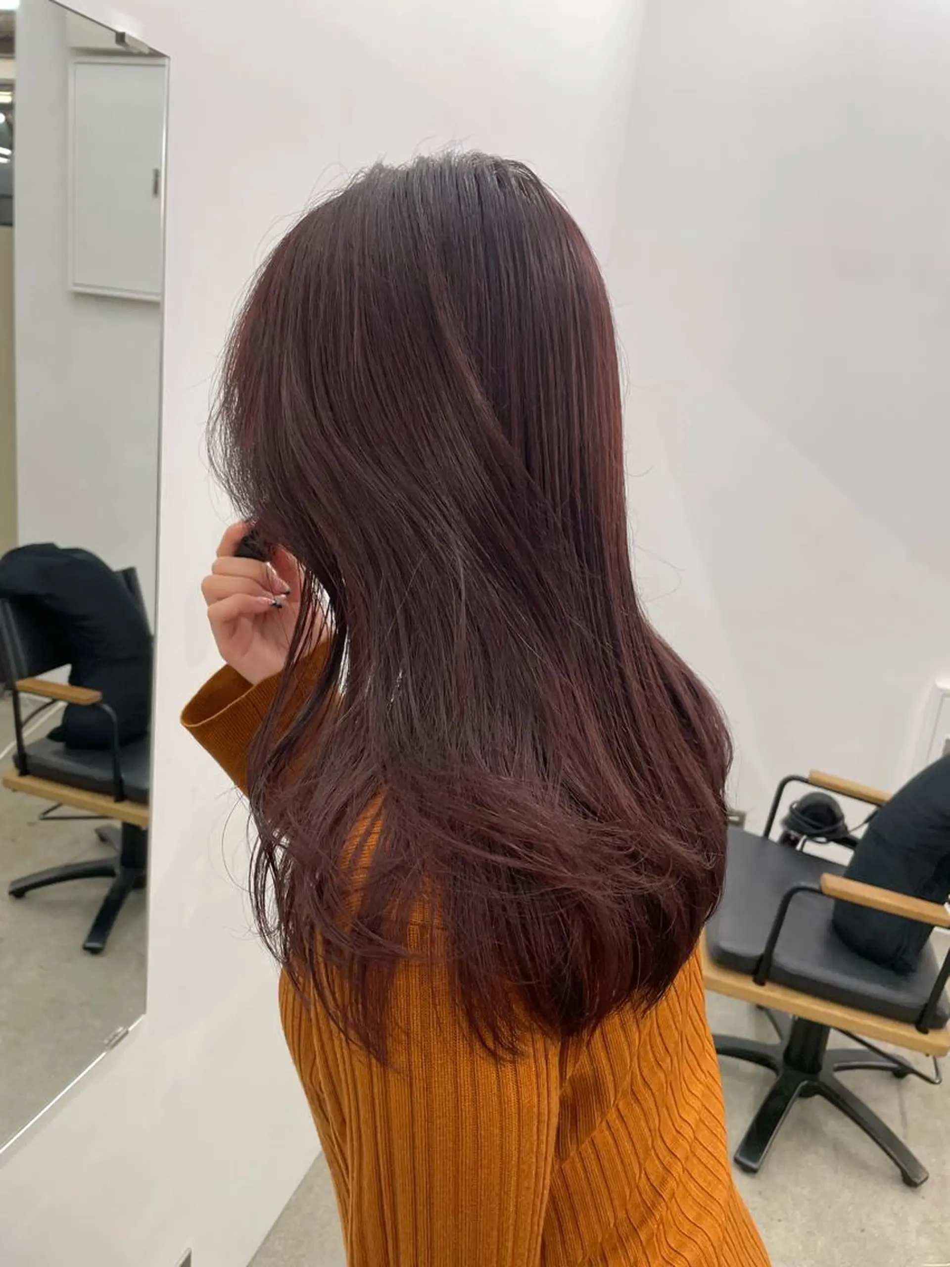 ロング カラー レイヤーパーマ、ボブ 小須田ゆあのヘアスタイル